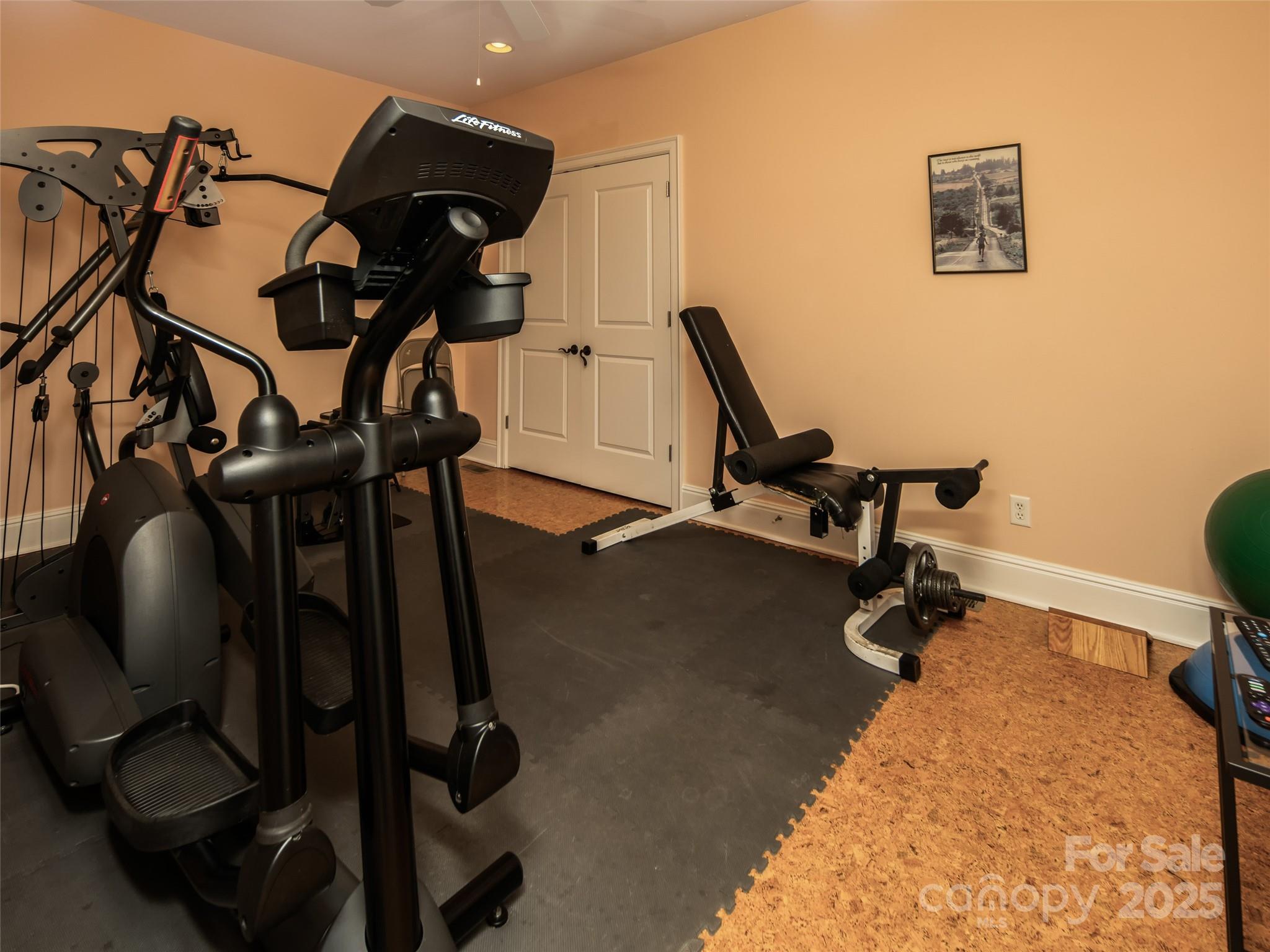 21 Windcliff Drive Property Photo 32