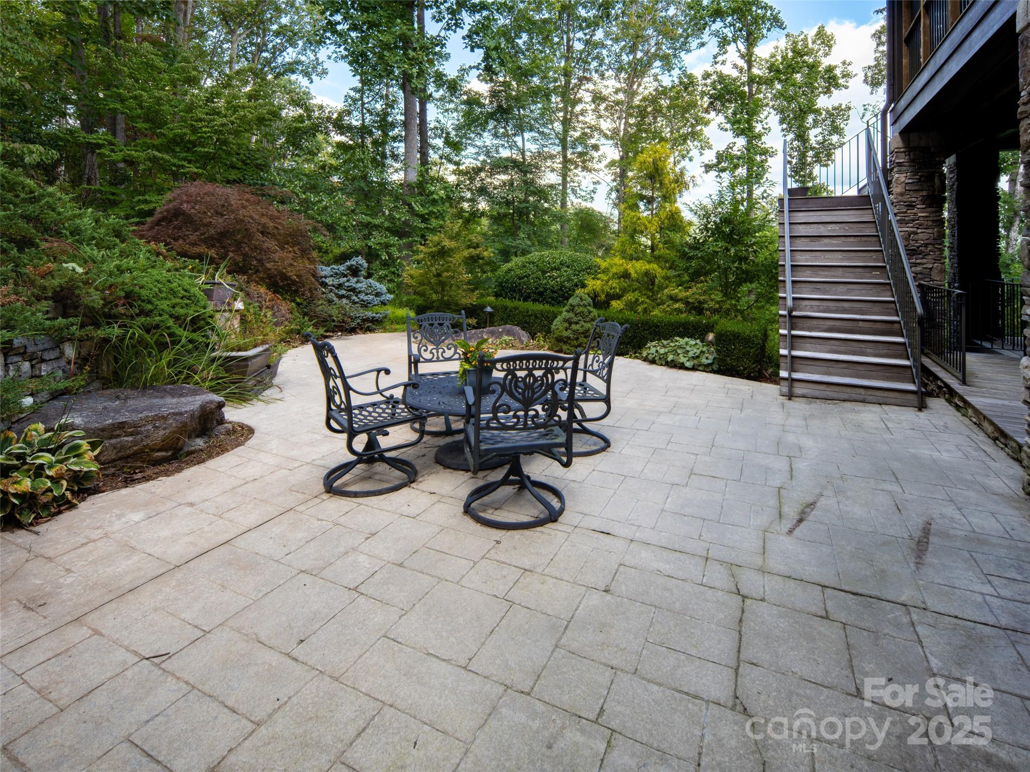 21 Windcliff Drive Property Photo 40