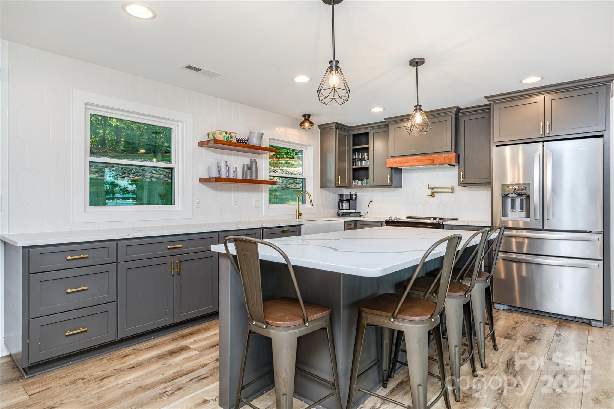 128 Wickford Lane Property Photo 6