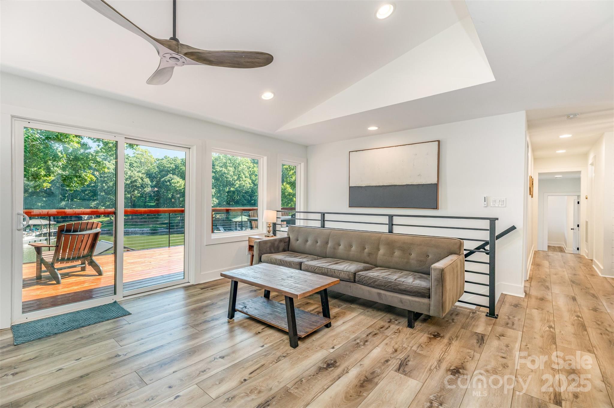 128 Wickford Lane Property Photo 10