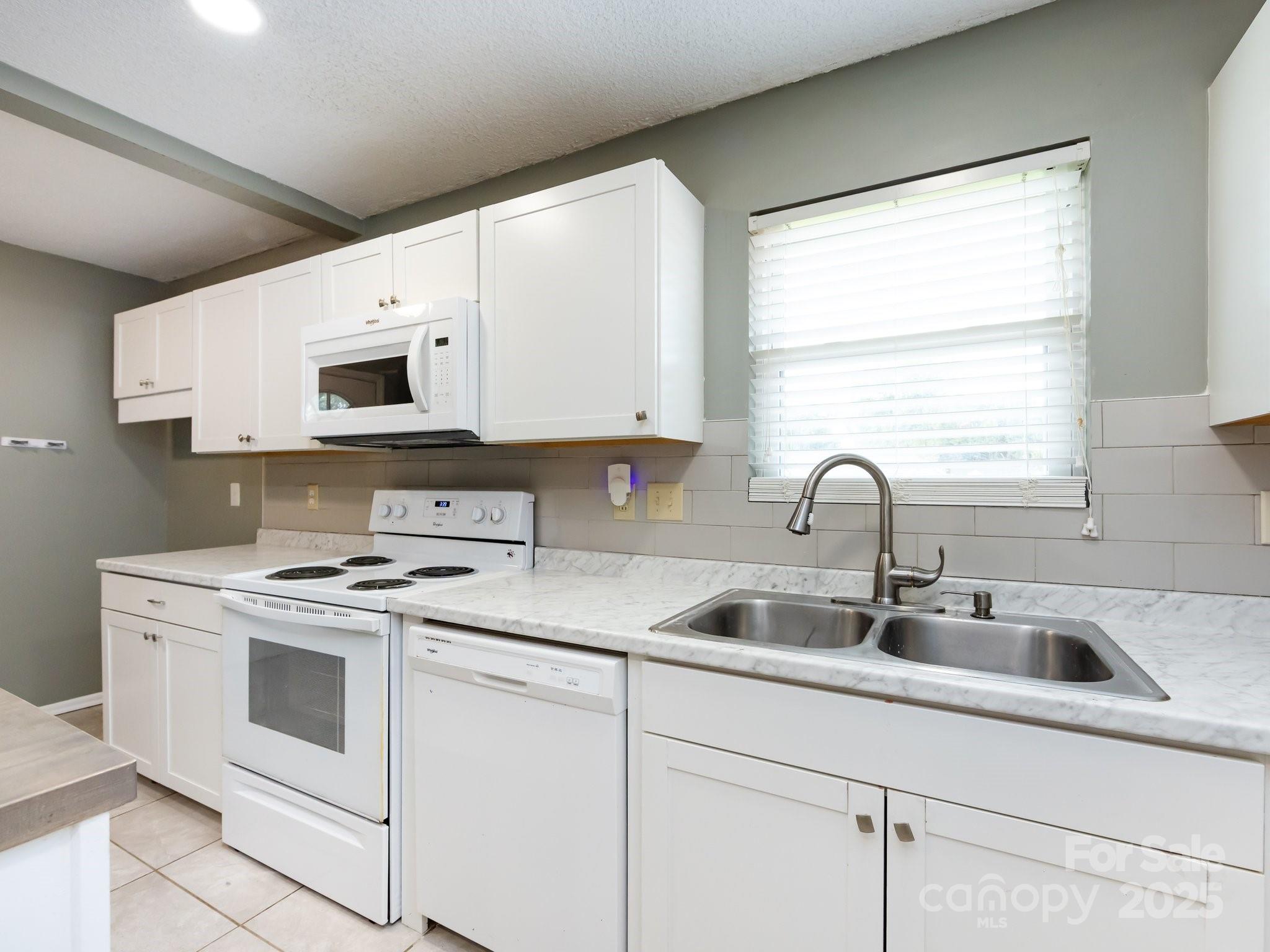 7109 Bisaner Street Property Photo 12