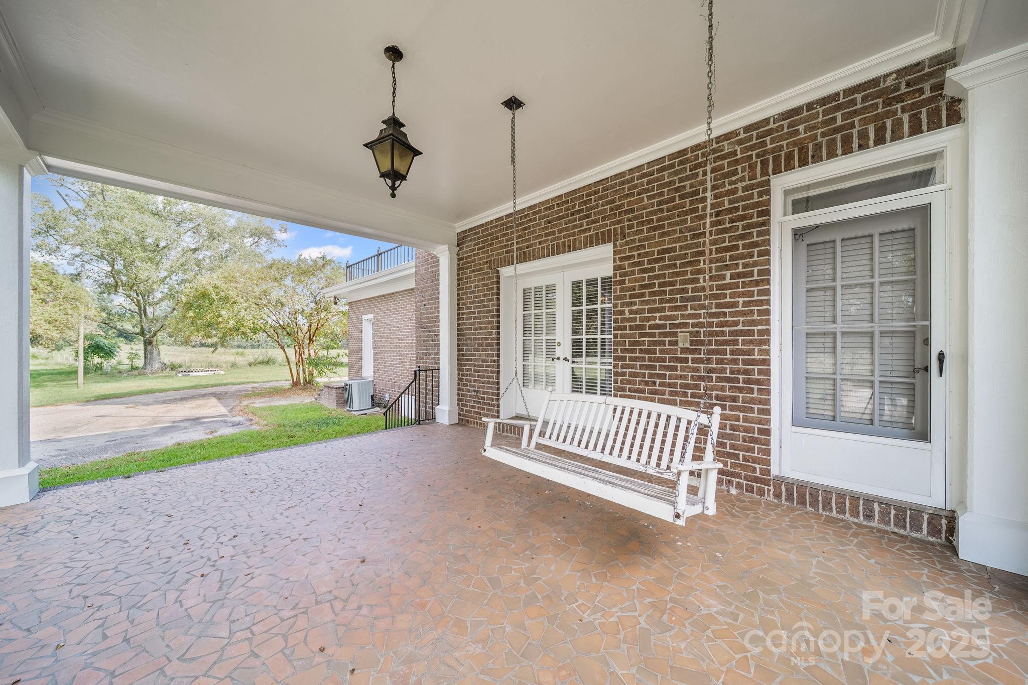 1039 Lancaster Highway Property Photo 17