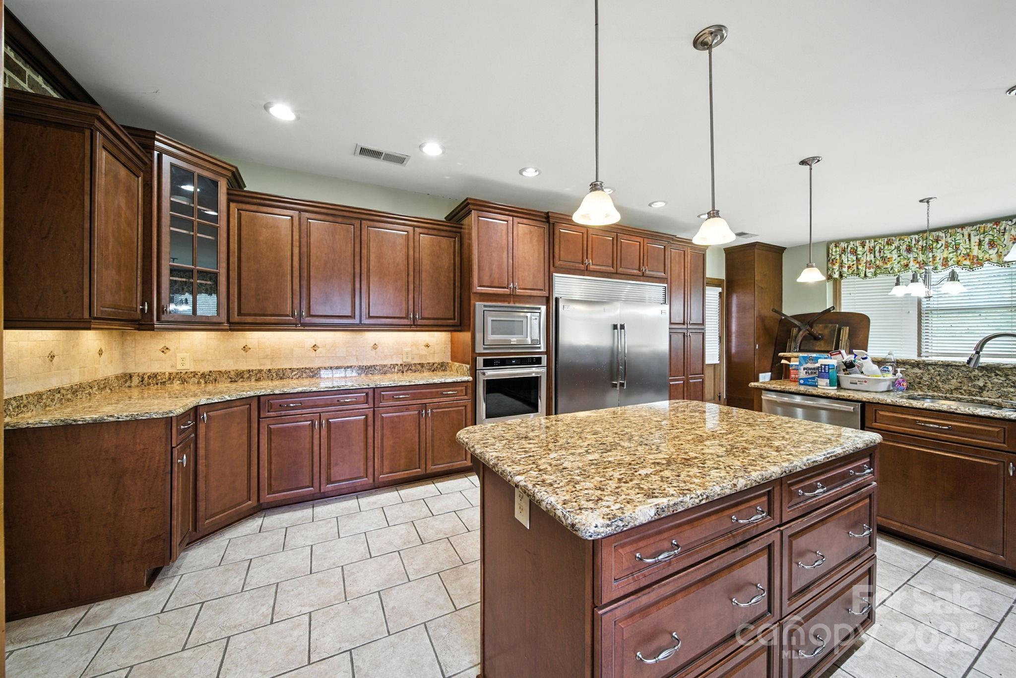 1039 Lancaster Highway Property Photo 23