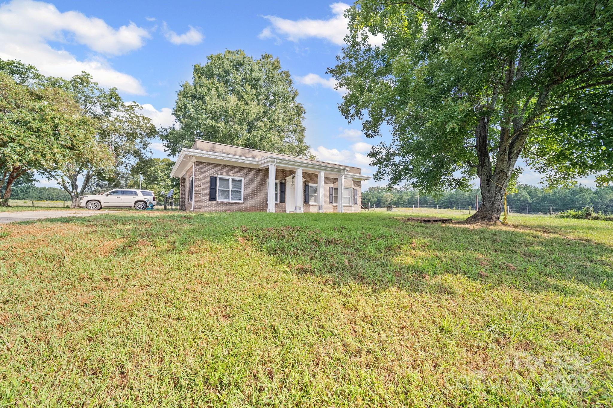 1039 Lancaster Highway Property Photo 42