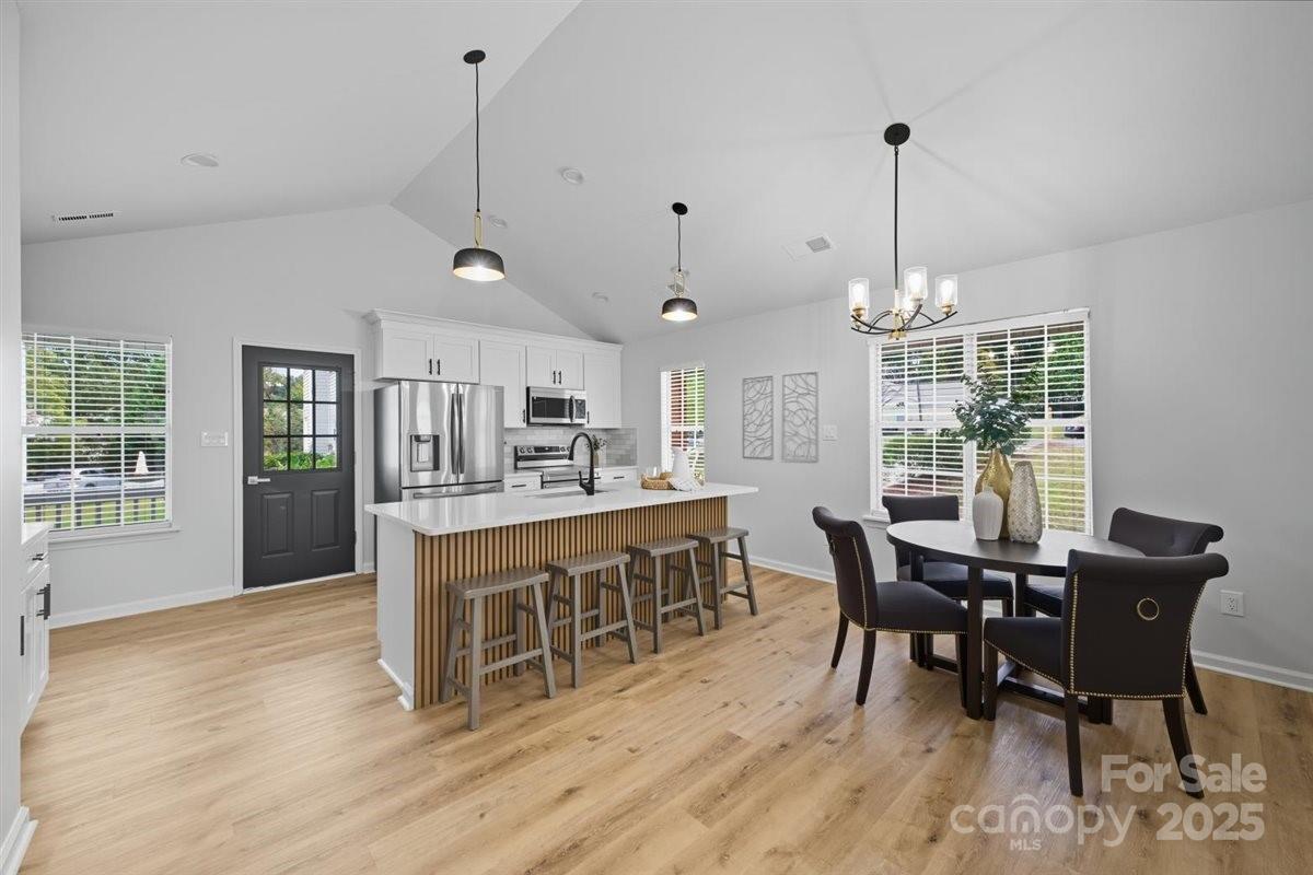 3807 Broomstraw Court Property Photo 15