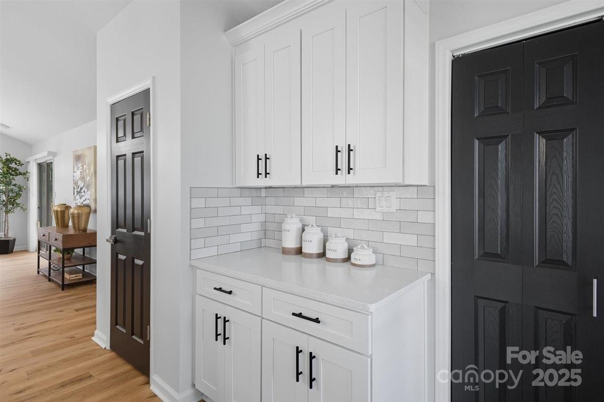 3807 Broomstraw Court Property Photo 20