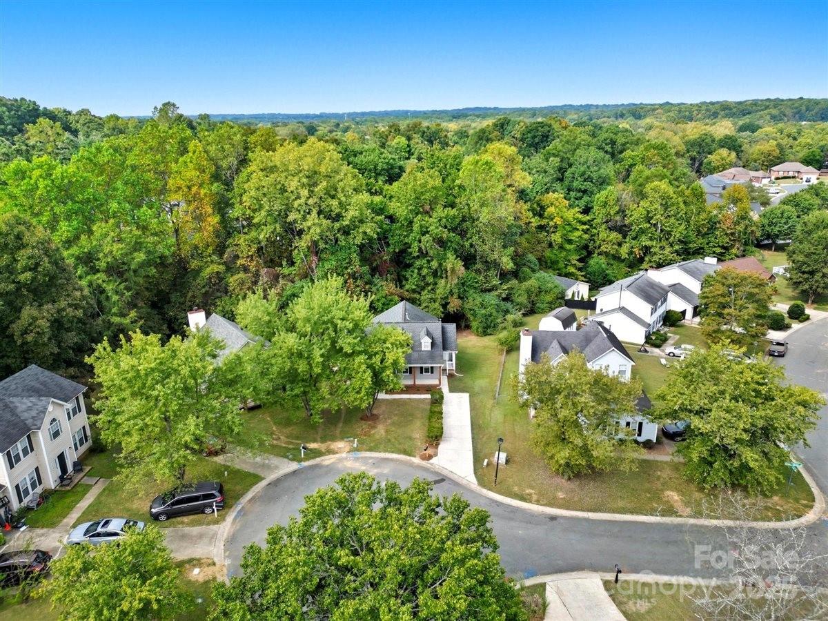 3807 Broomstraw Court Property Photo 42