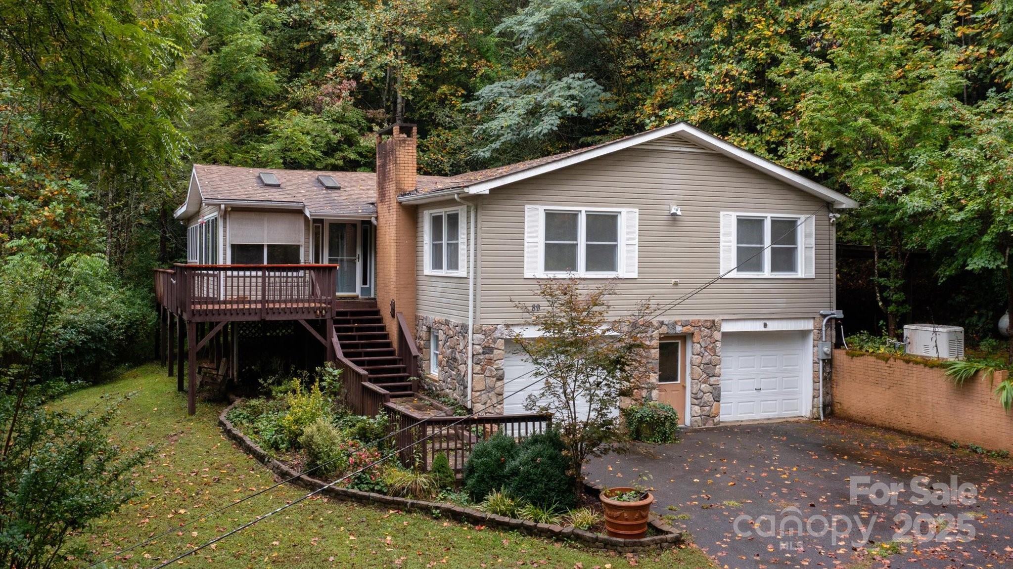 89 Quiet Pond Lane Property Photo 1