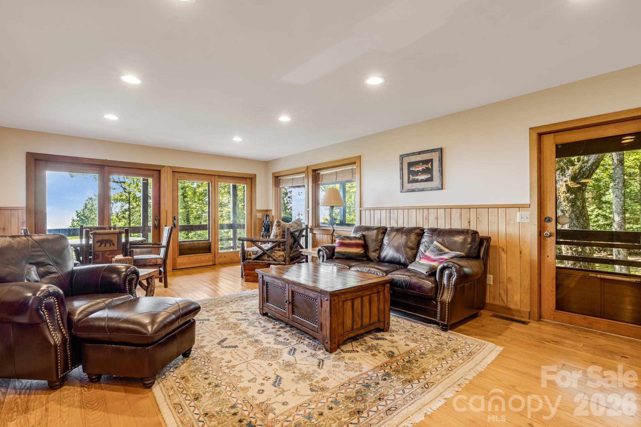 765/764 Osborne Knob Road Property Photo 10
