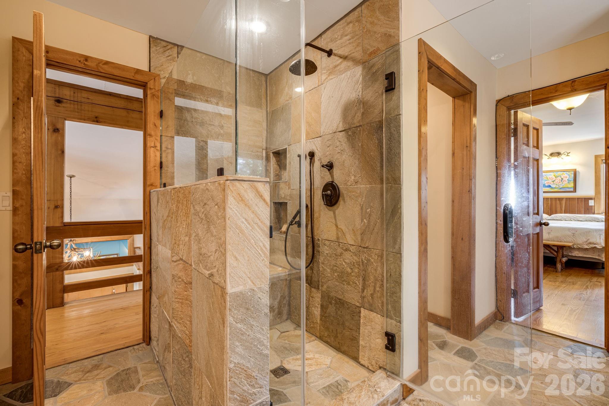 765/764 Osborne Knob Road Property Photo 25