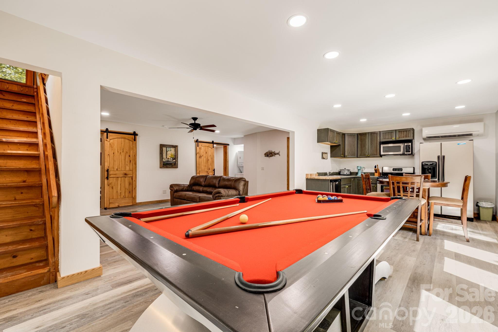 765/764 Osborne Knob Road Property Photo 35