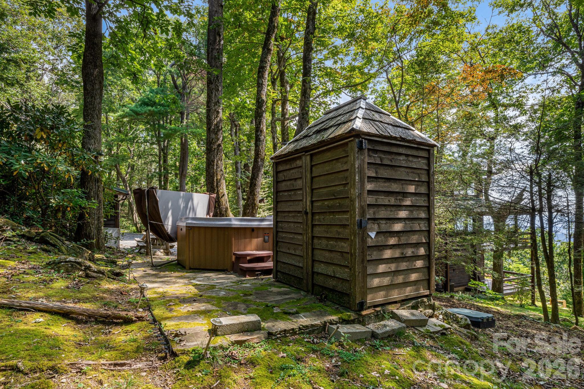 765/764 Osborne Knob Road Property Photo 47