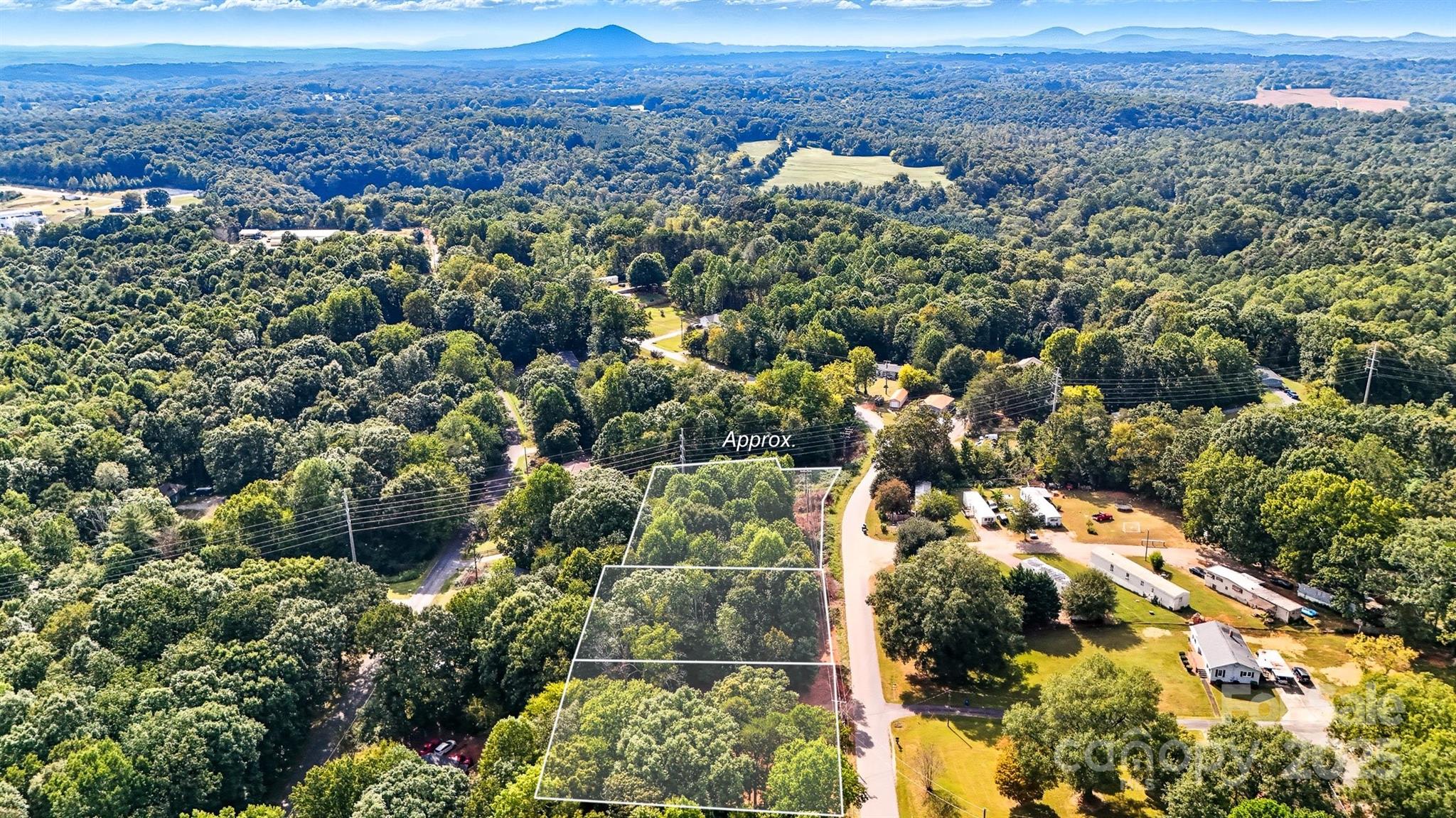 3625 & 3639 Thompson Street Property Photo 8