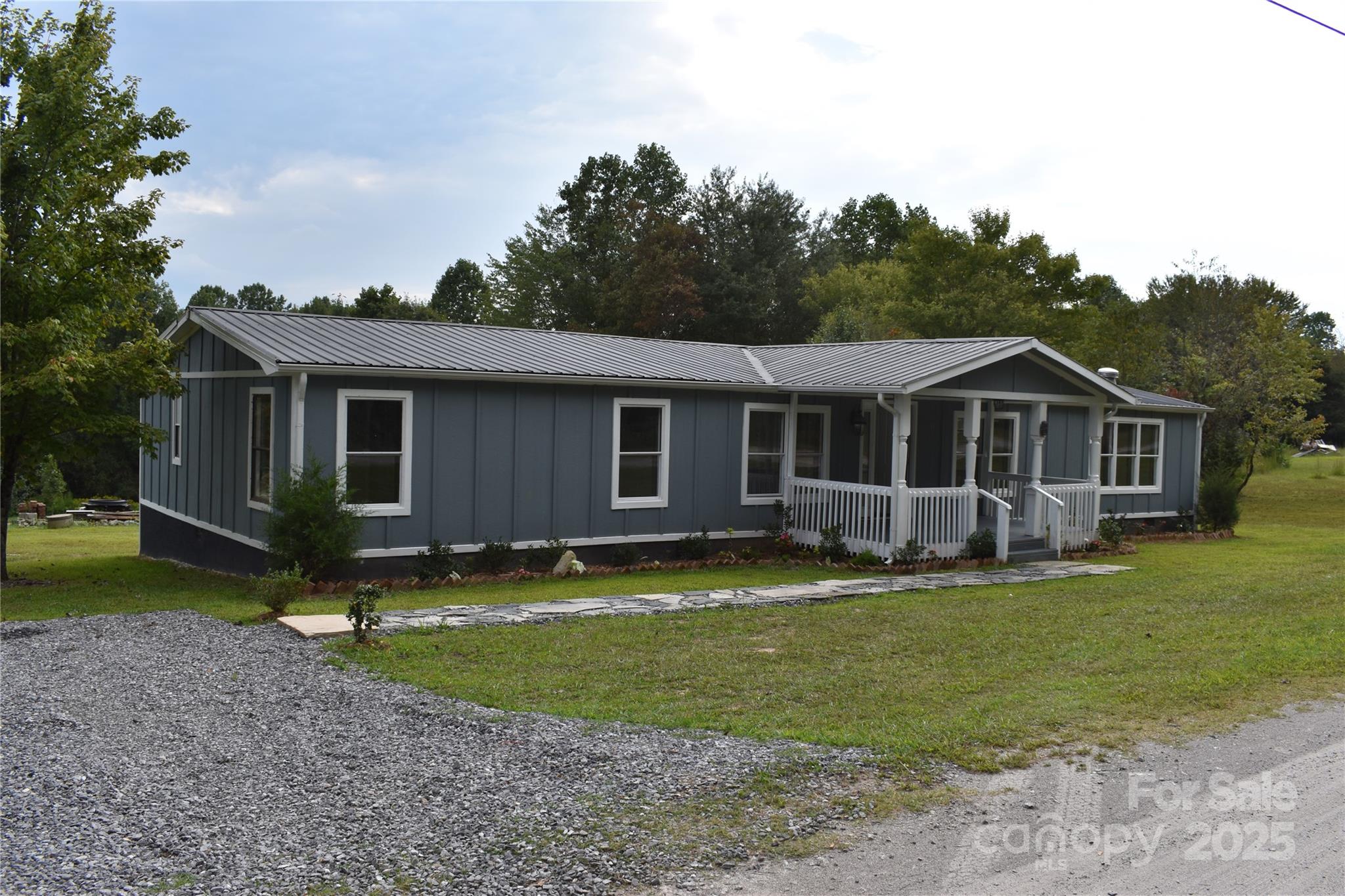 91 Sweet Gum Drive Property Photo 2