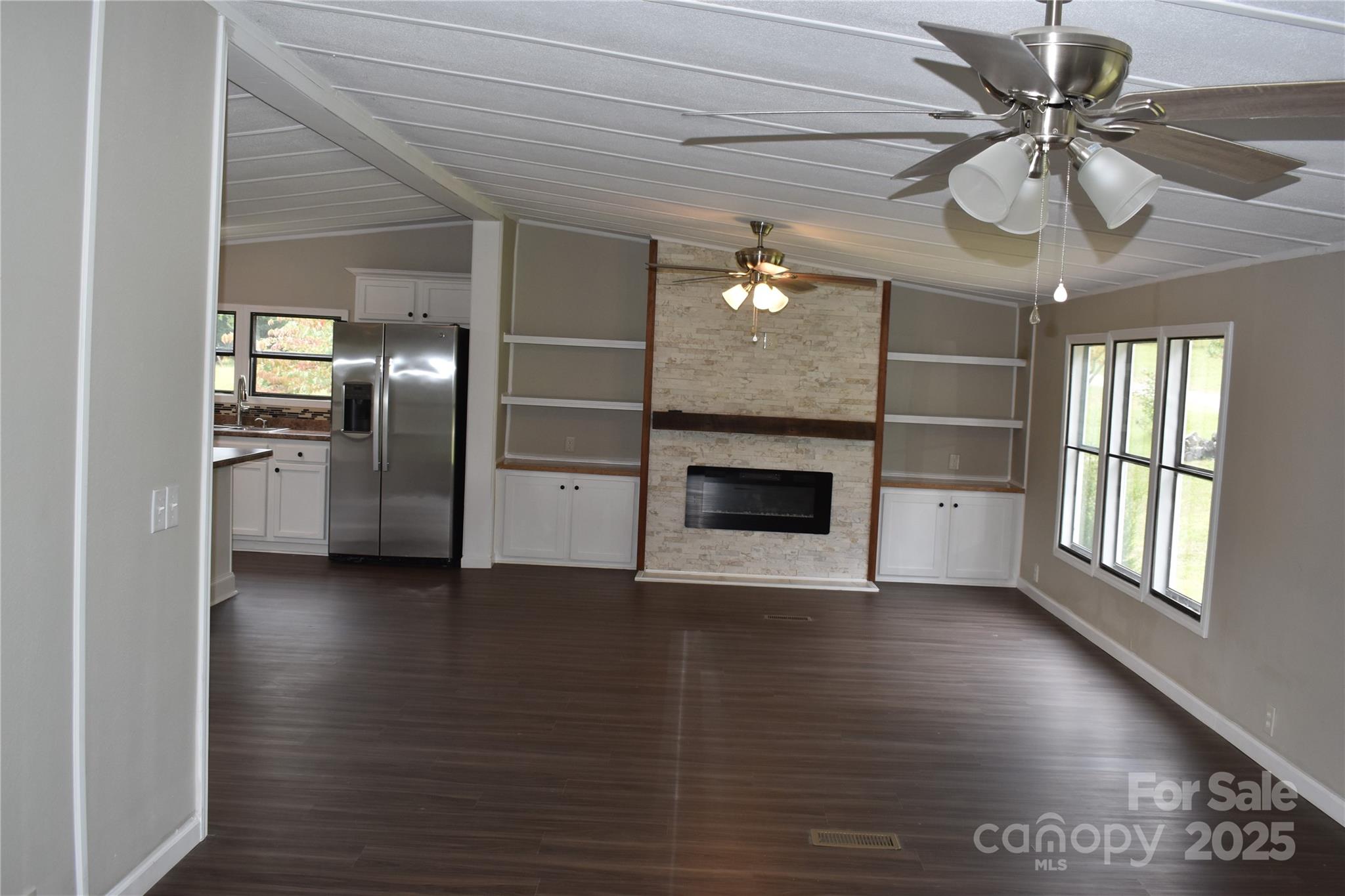 91 Sweet Gum Drive Property Photo 5