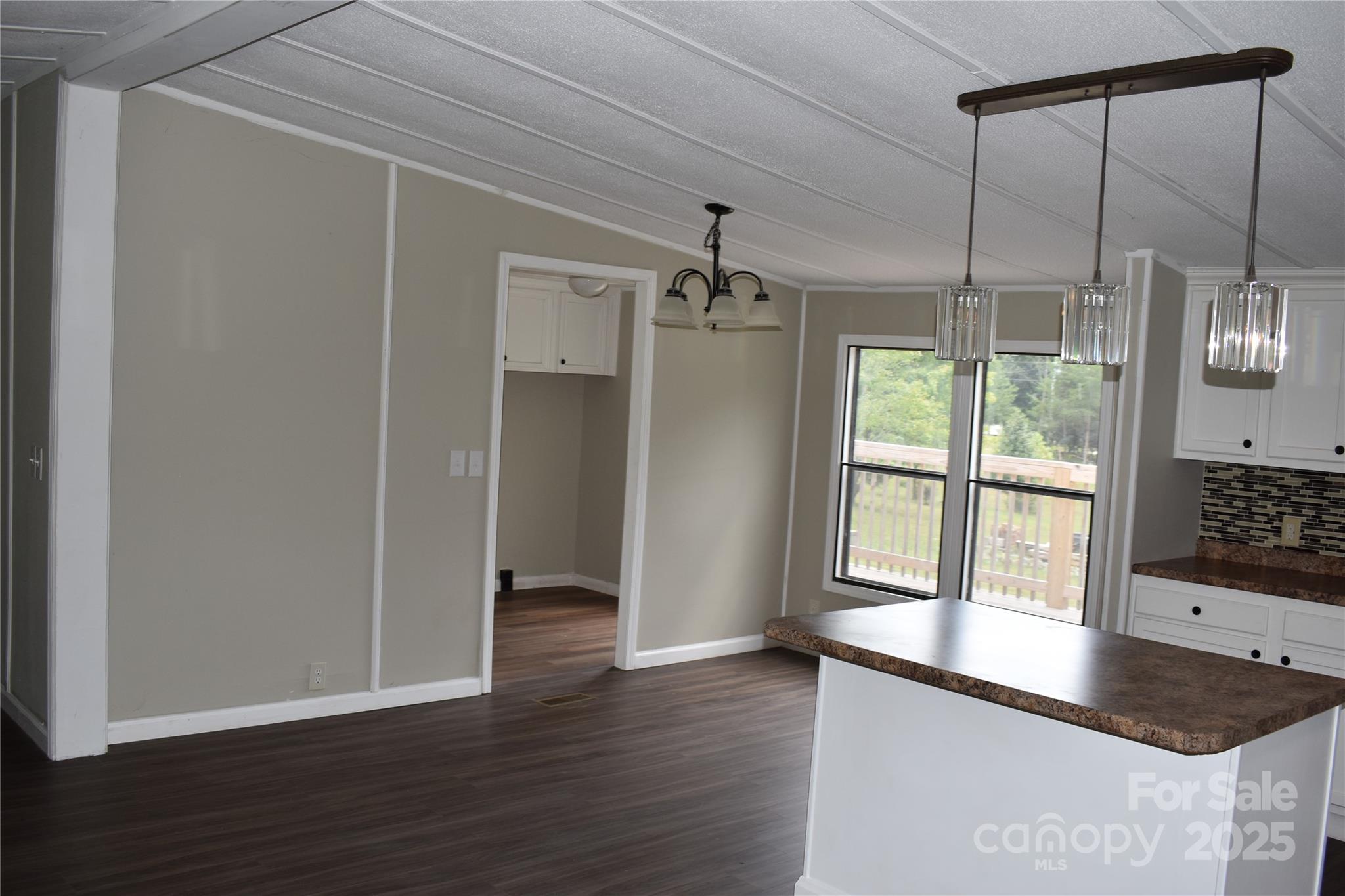 91 Sweet Gum Drive Property Photo 12