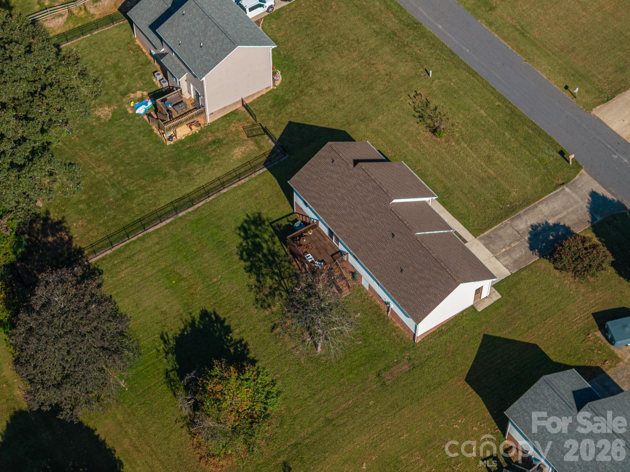 1371 Millrace Drive Property Photo 4