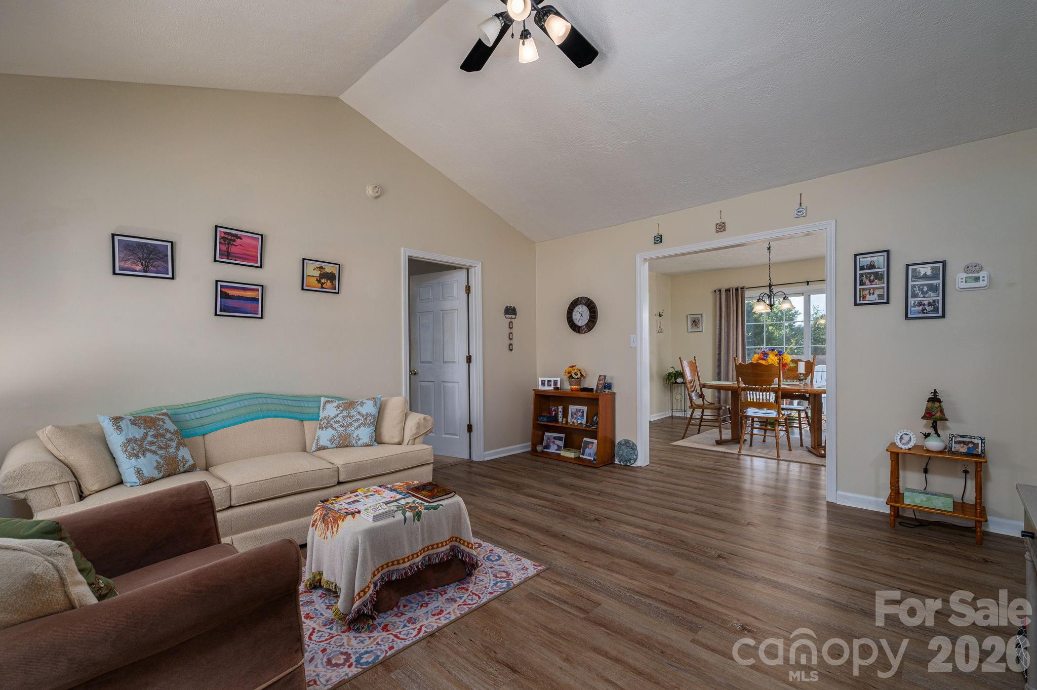 1371 Millrace Drive Property Photo 7
