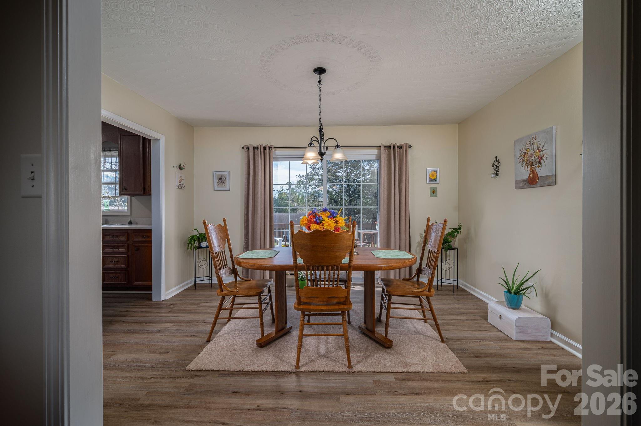 1371 Millrace Drive Property Photo 8