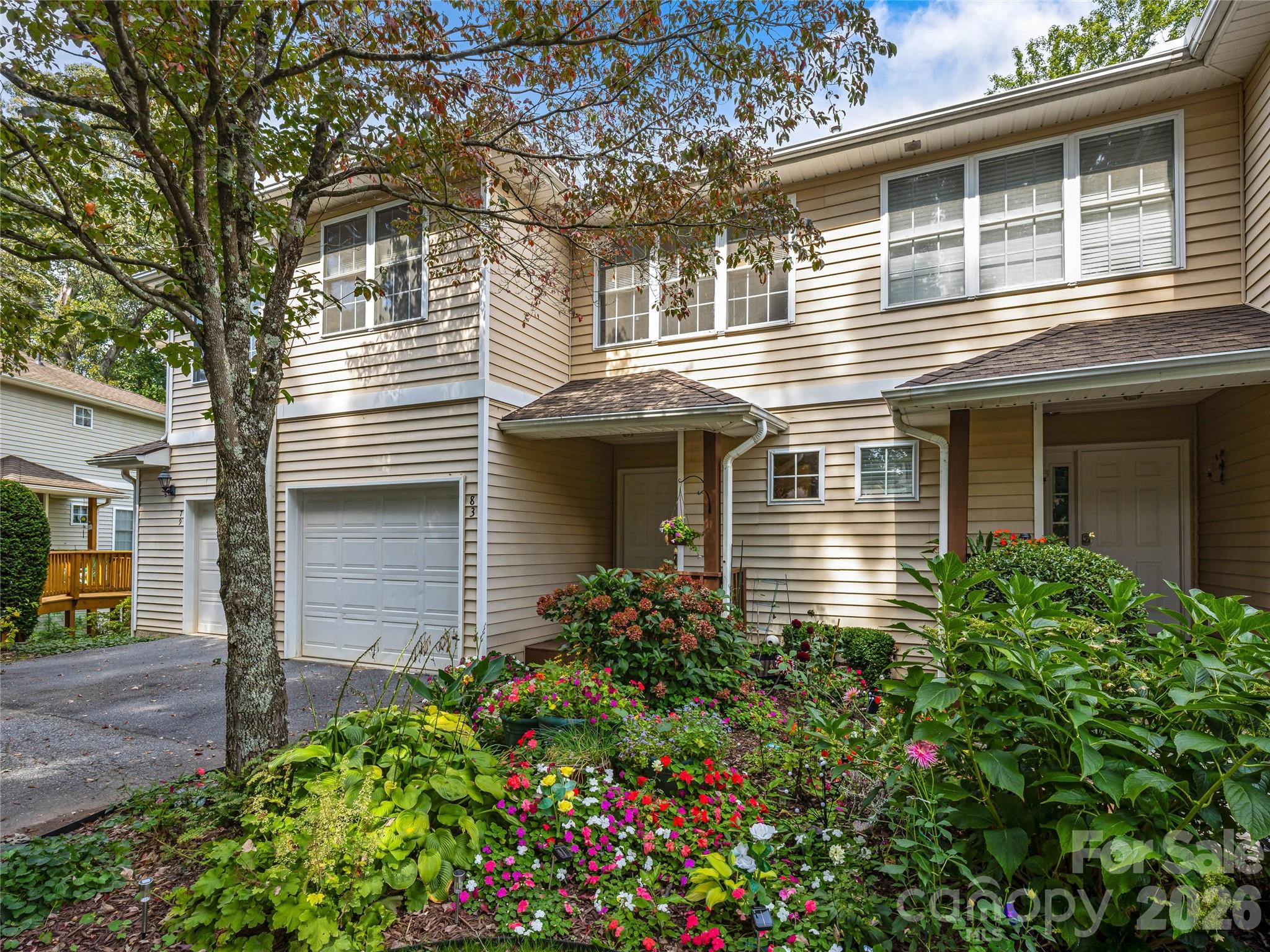 83 Farm Lane Property Photo 1