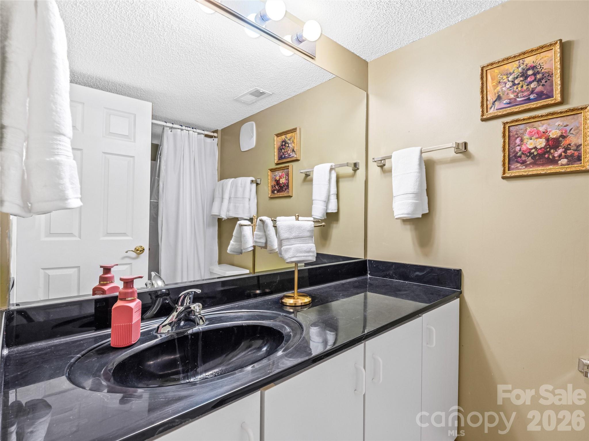 83 Farm Lane Property Photo 21