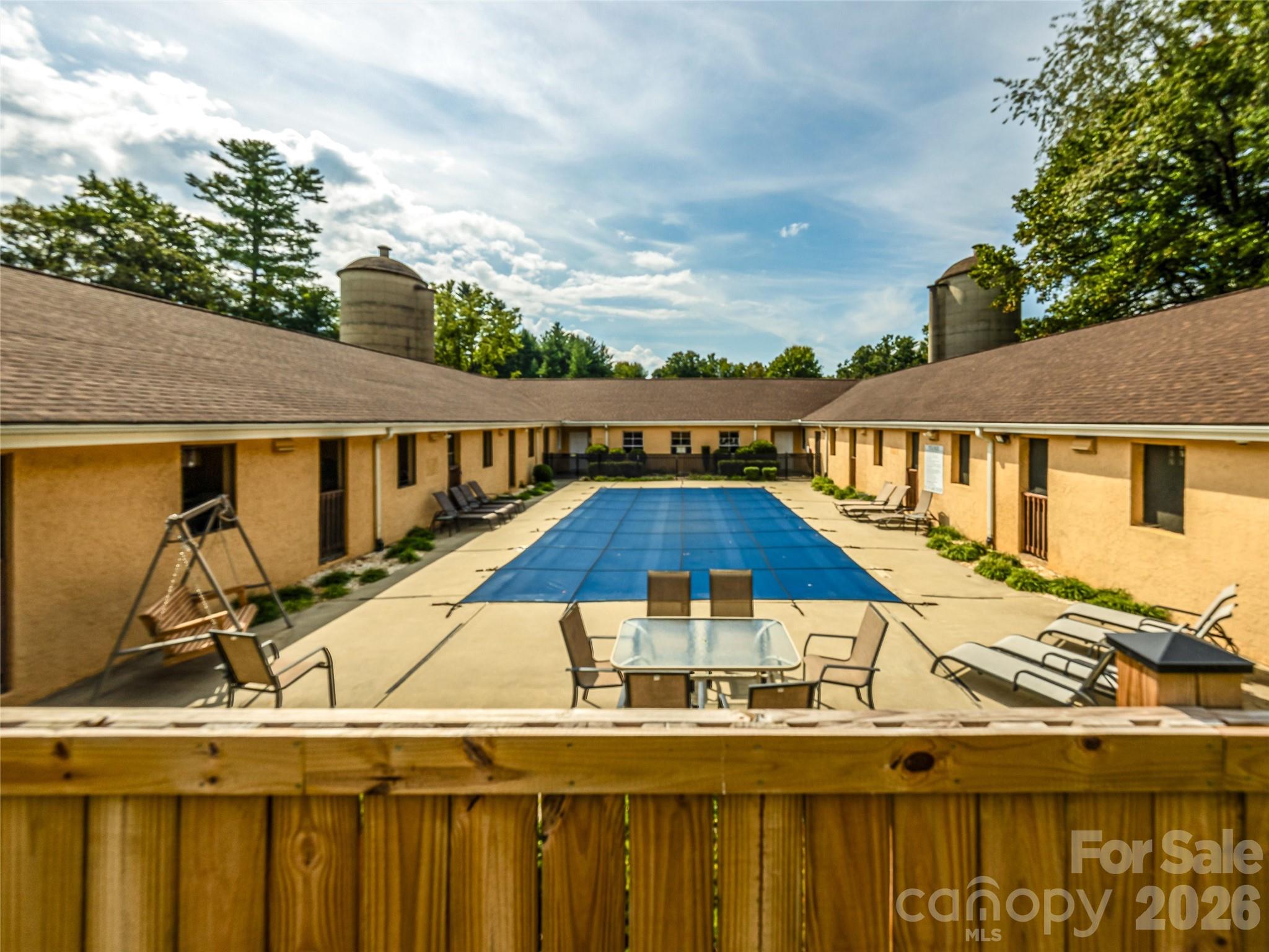 83 Farm Lane Property Photo 25