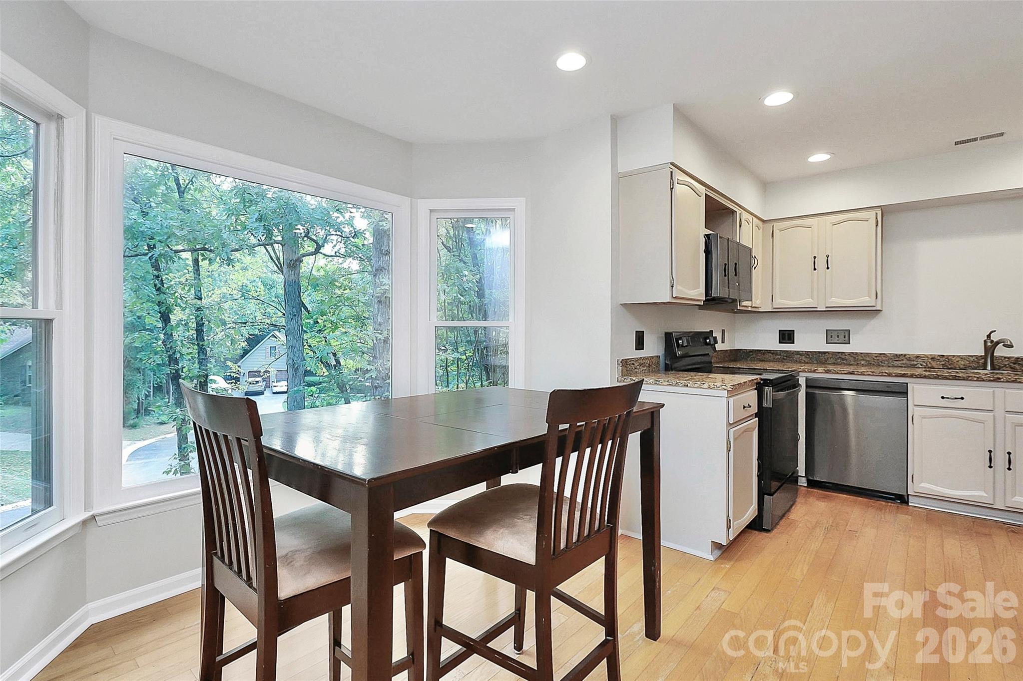 16 Woodvine Lane Property Photo 14