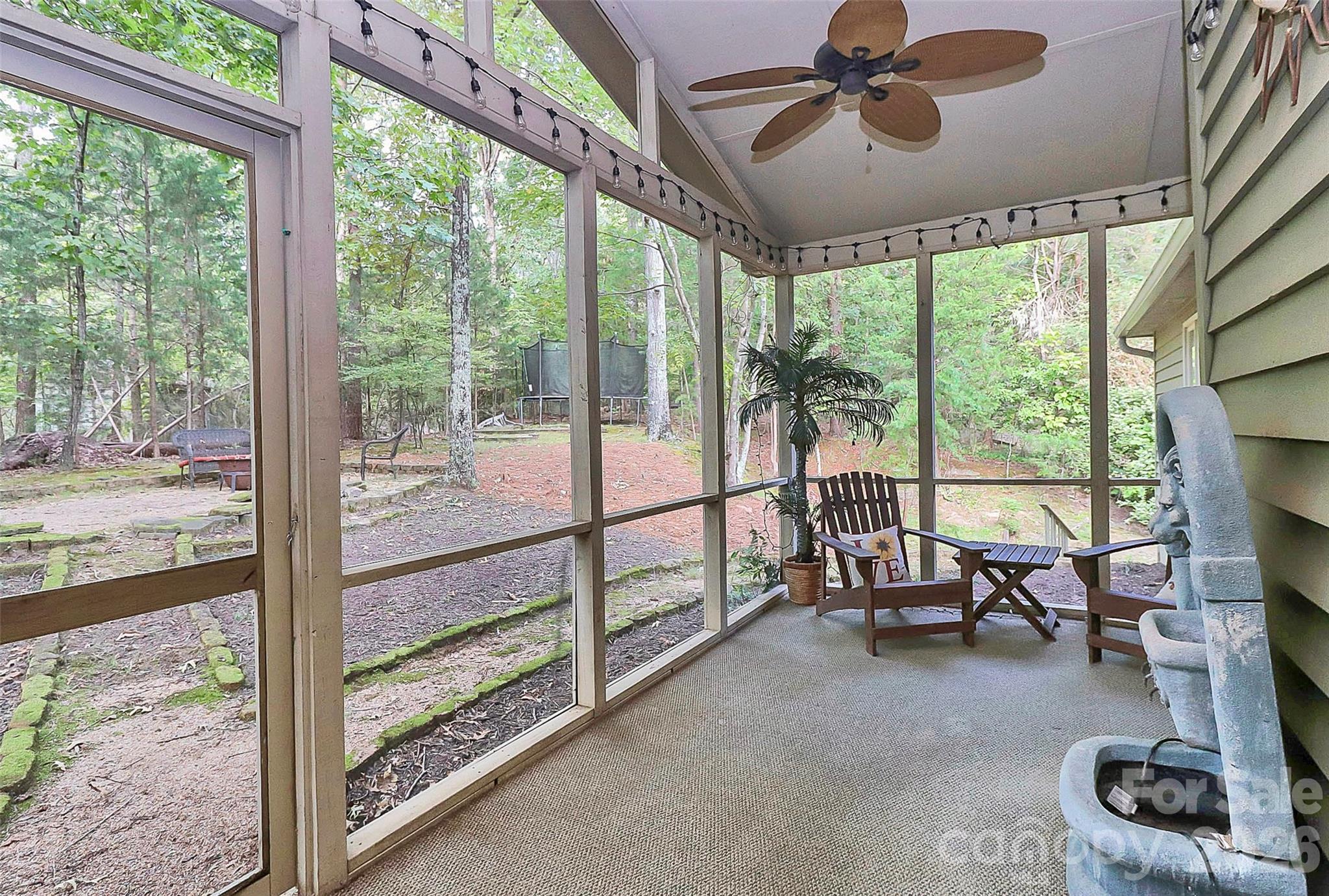 16 Woodvine Lane Property Photo 38