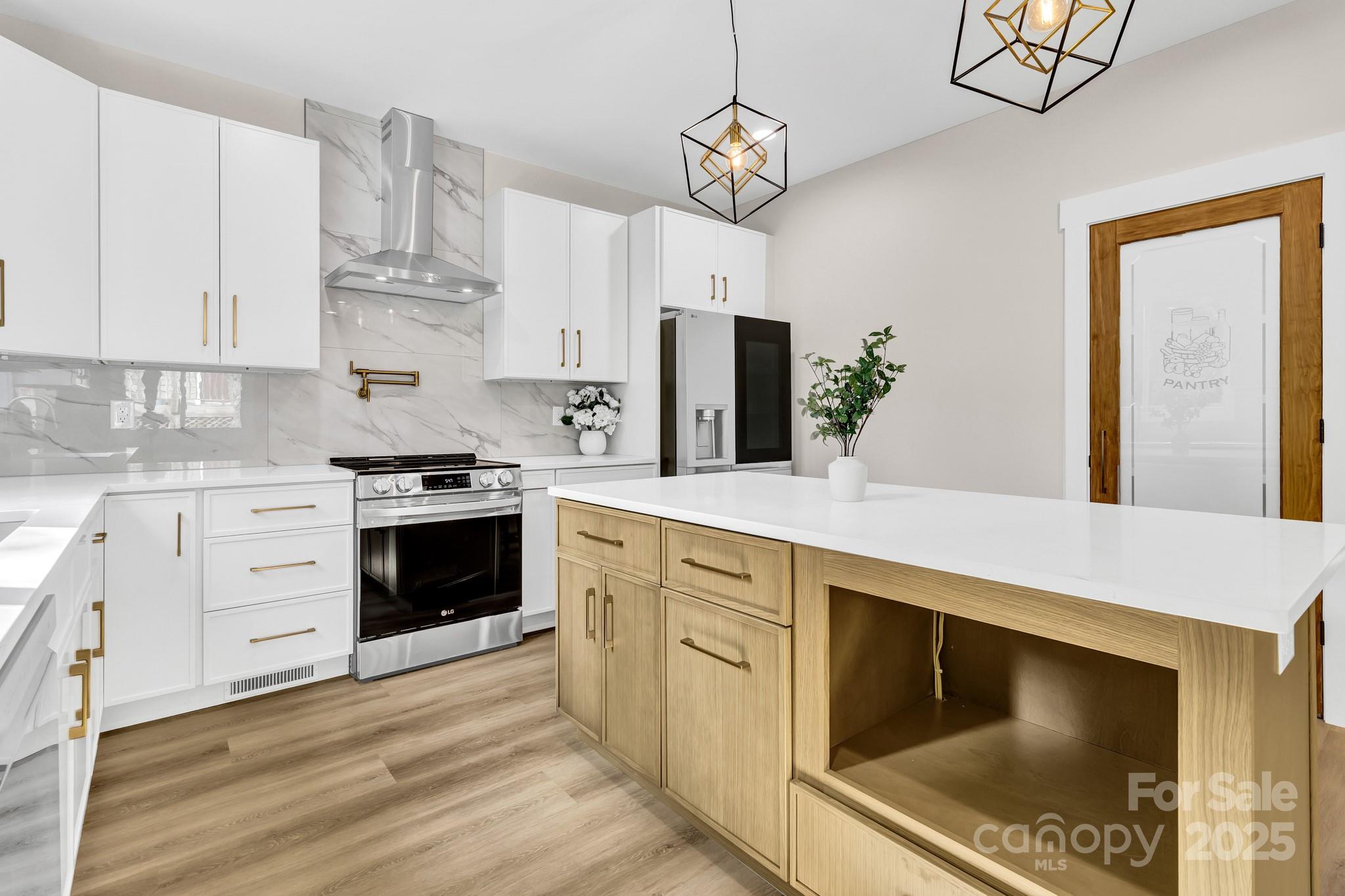 19 Lamar Avenue Property Photo 12