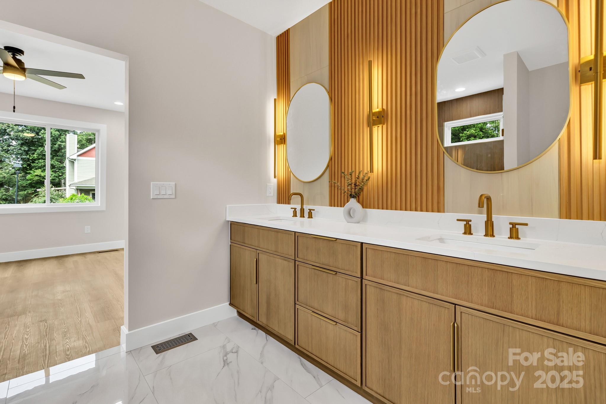 19 Lamar Avenue Property Photo 22