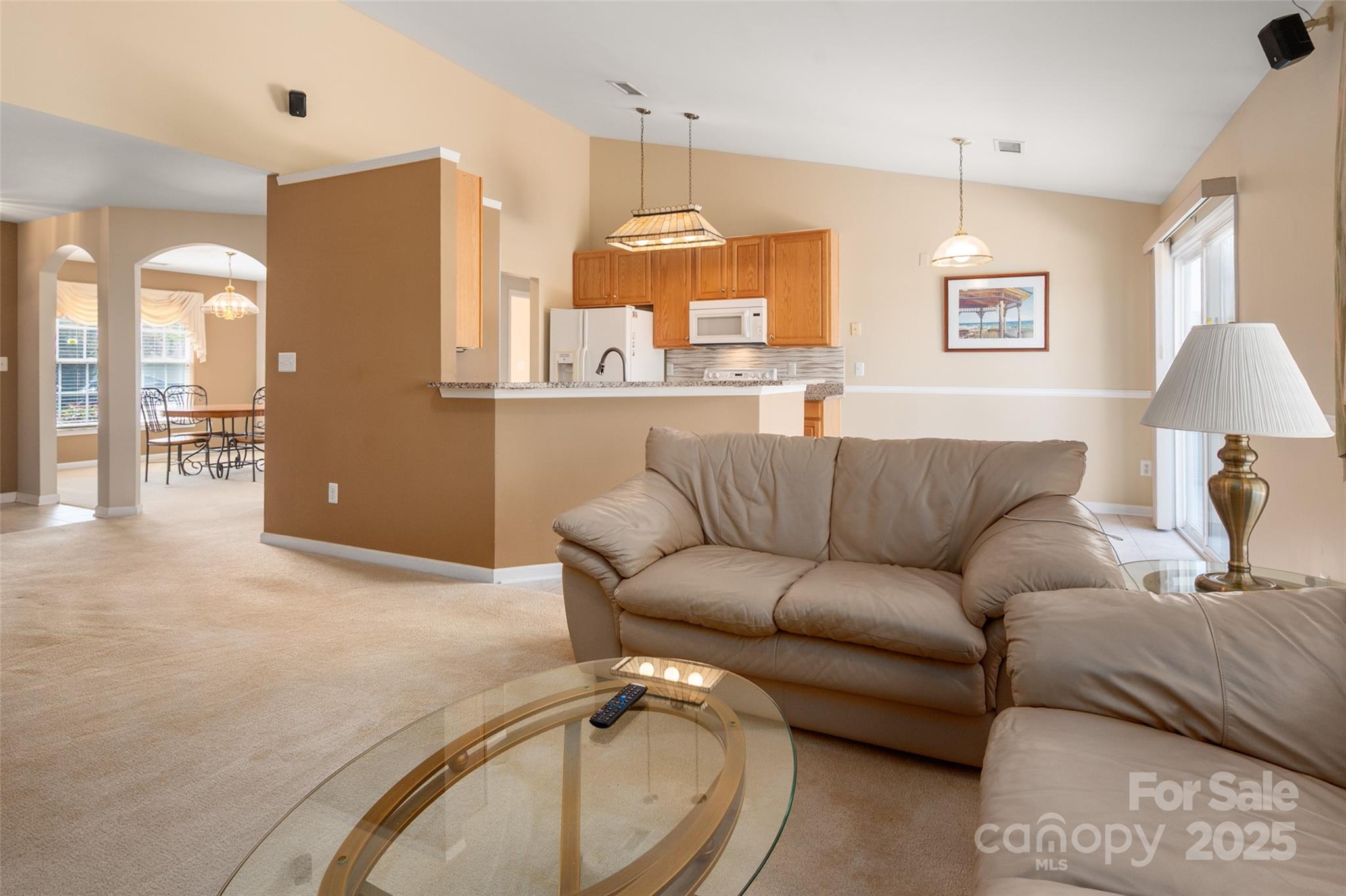 3327 Covelo Court Property Photo 7