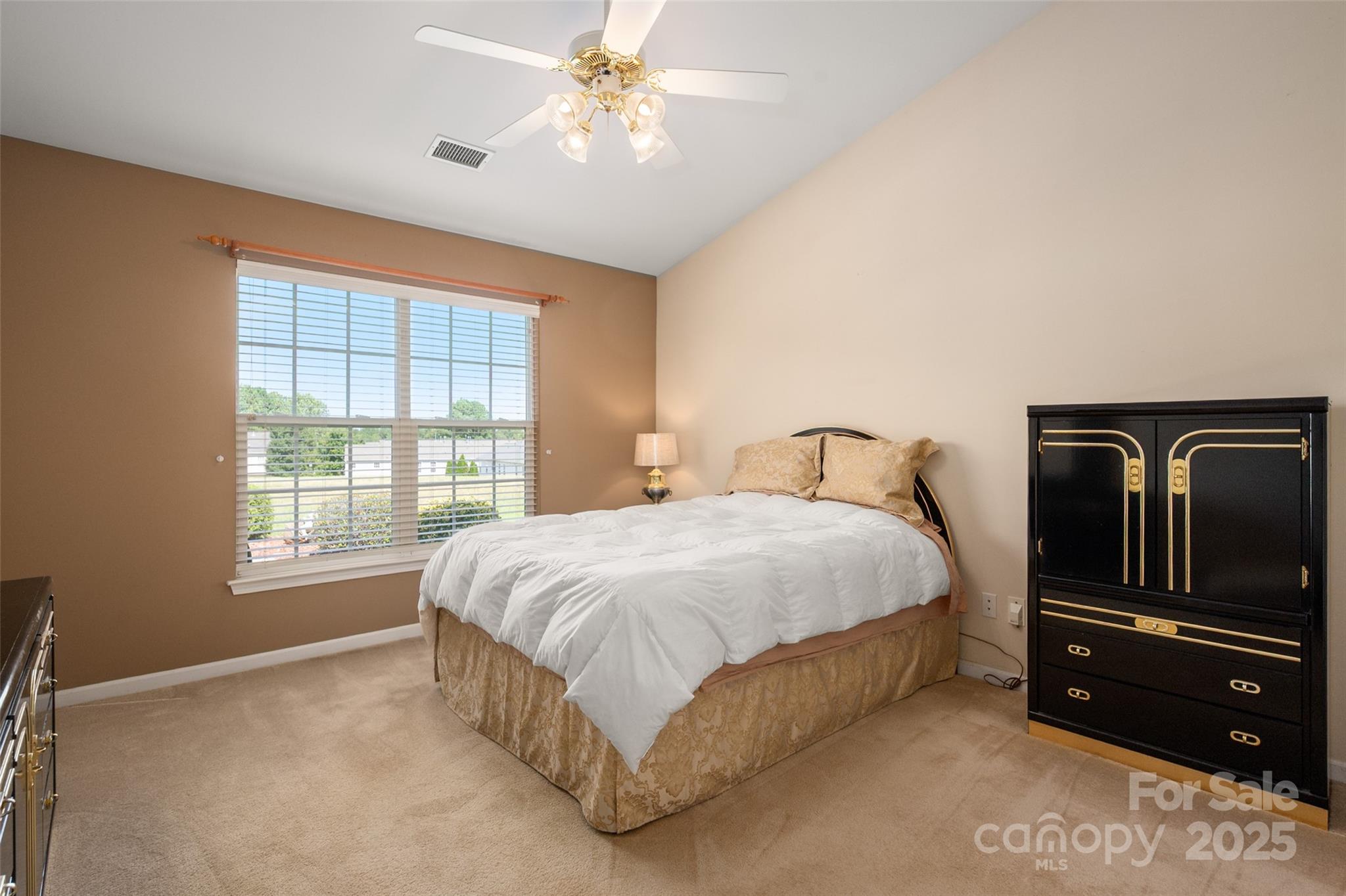 3327 Covelo Court Property Photo 13