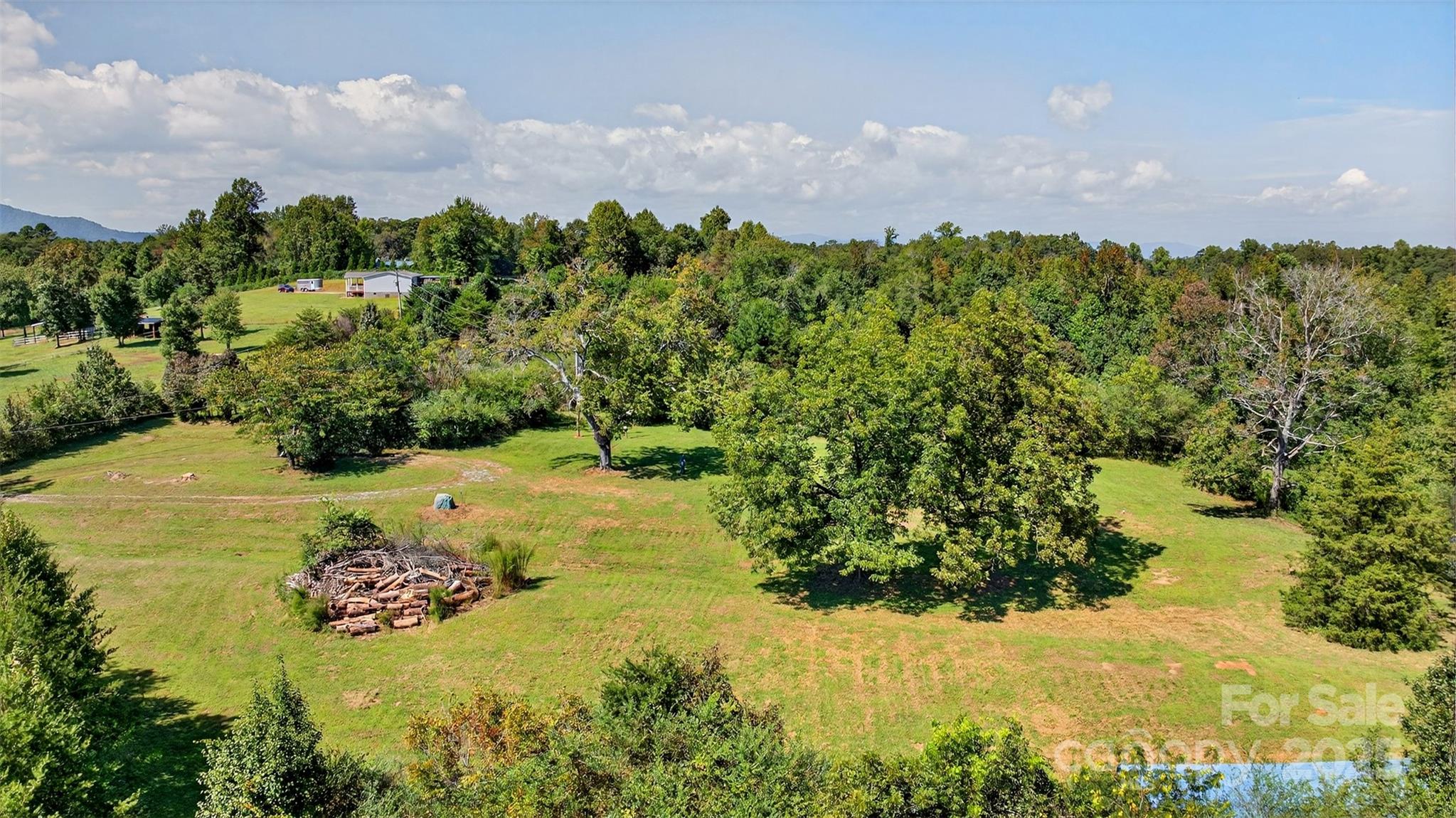 5963 Peniel Road Property Photo 2