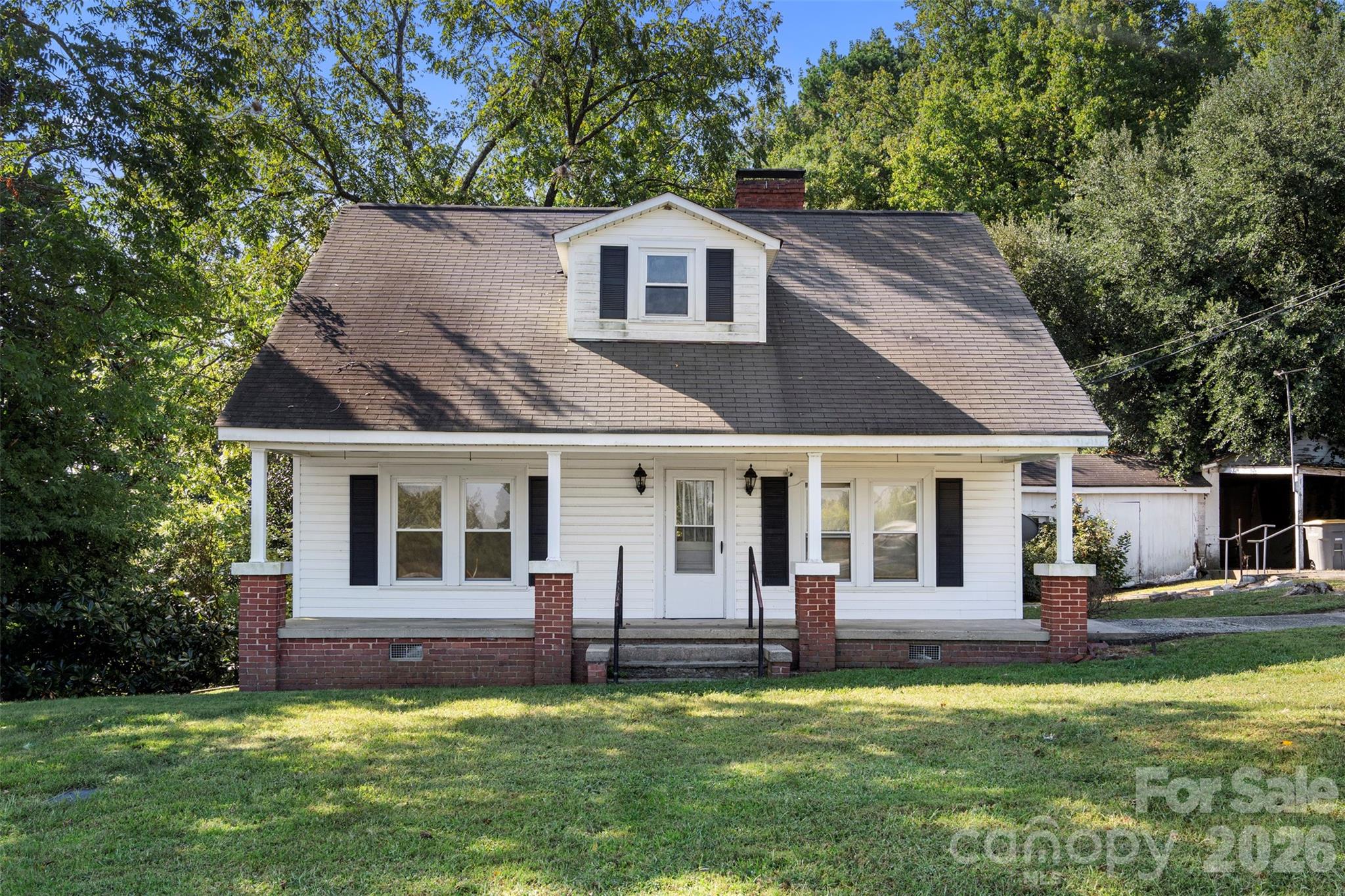 4601 Mooresville Road Property Photo 1