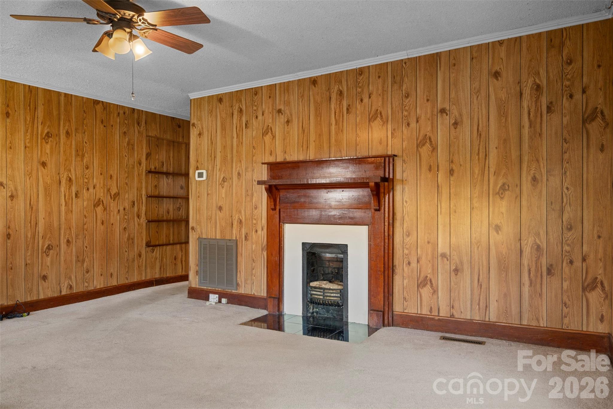 4601 Mooresville Road Property Photo 8