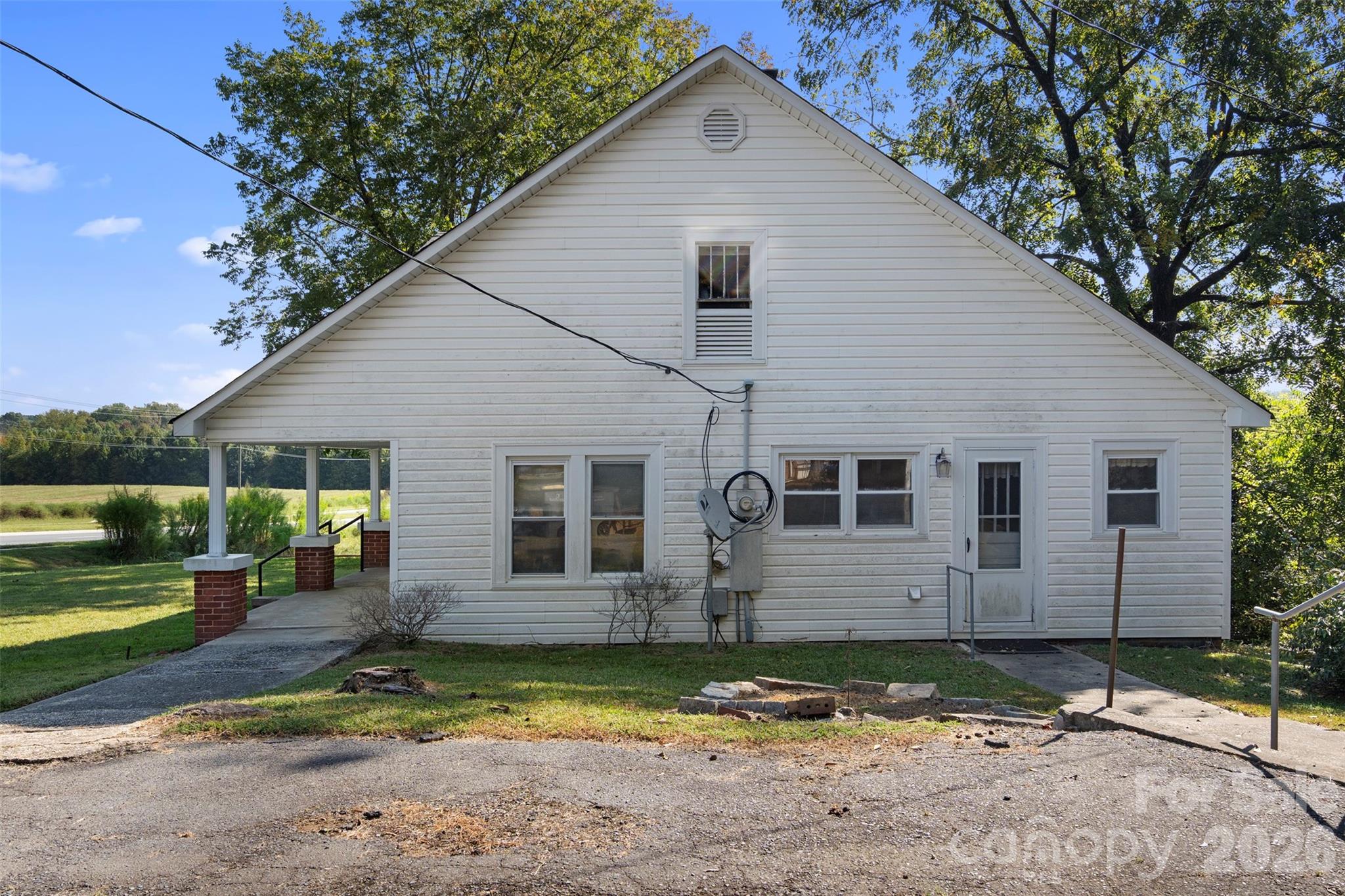 4601 Mooresville Road Property Photo 23