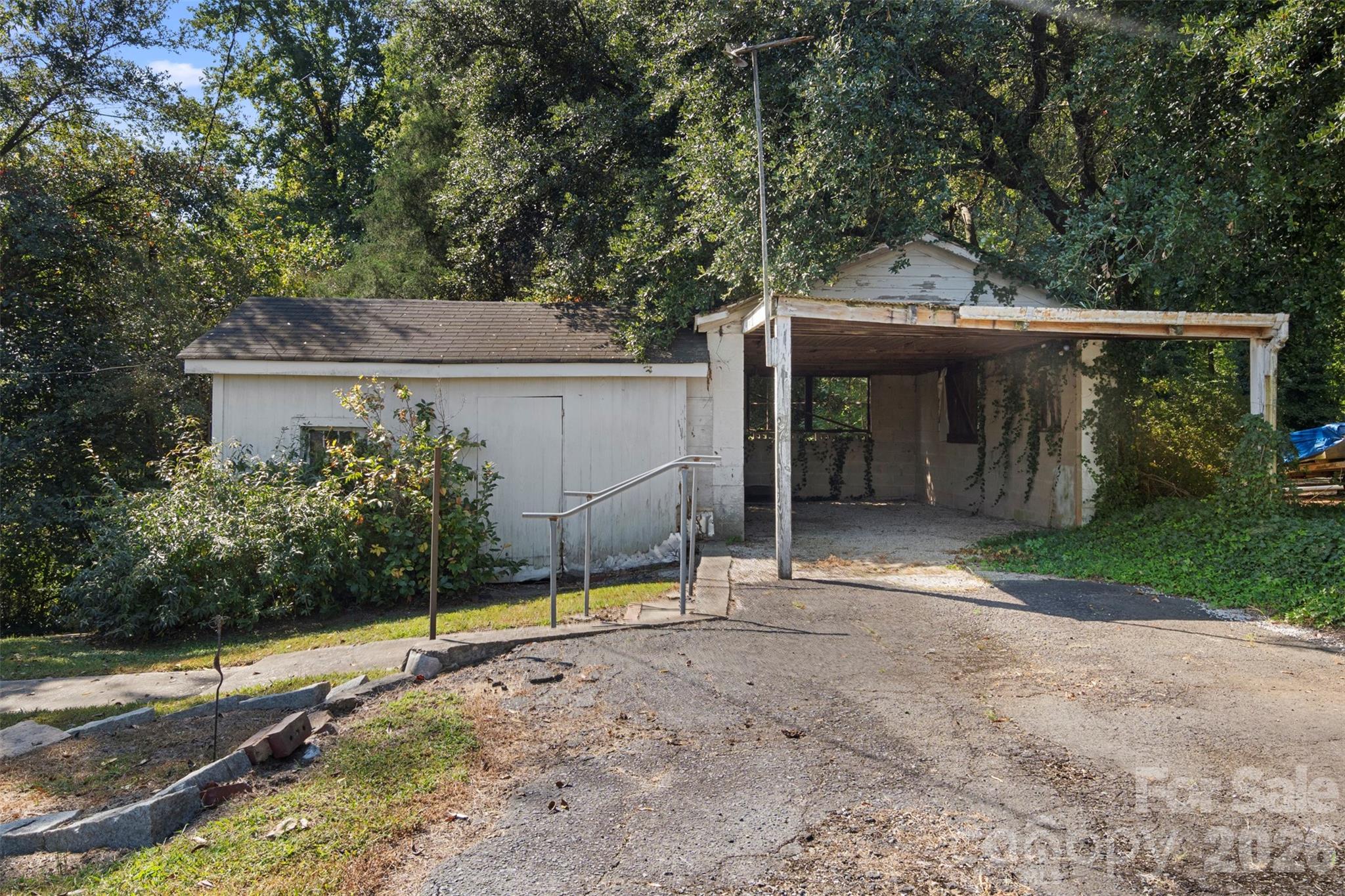 4601 Mooresville Road Property Photo 26