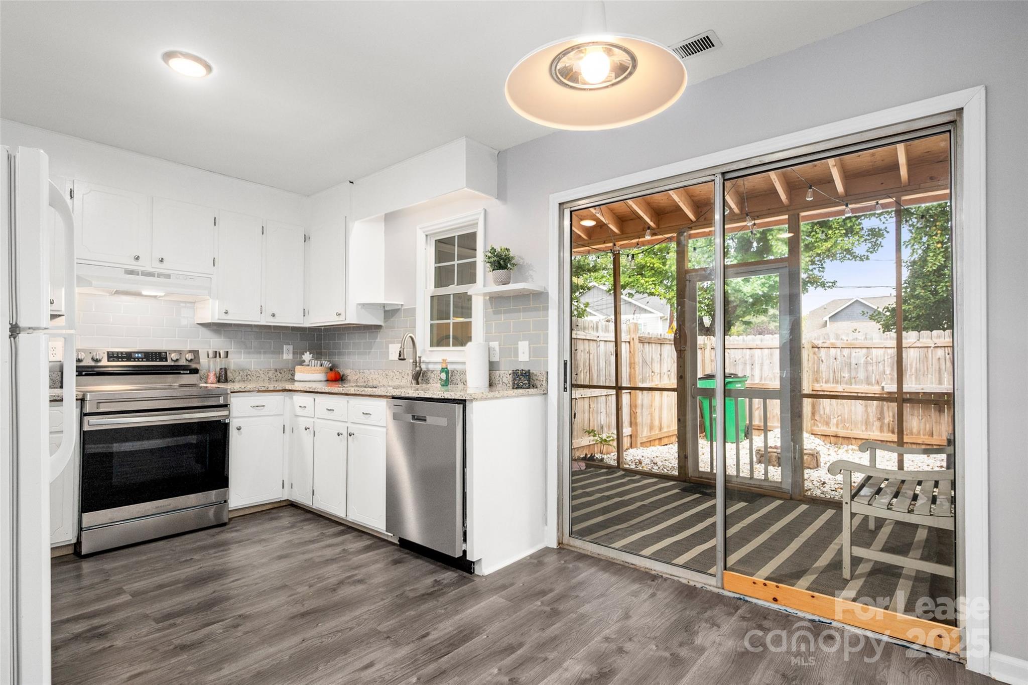 1422 Delane Avenue 9 Property Photo 6