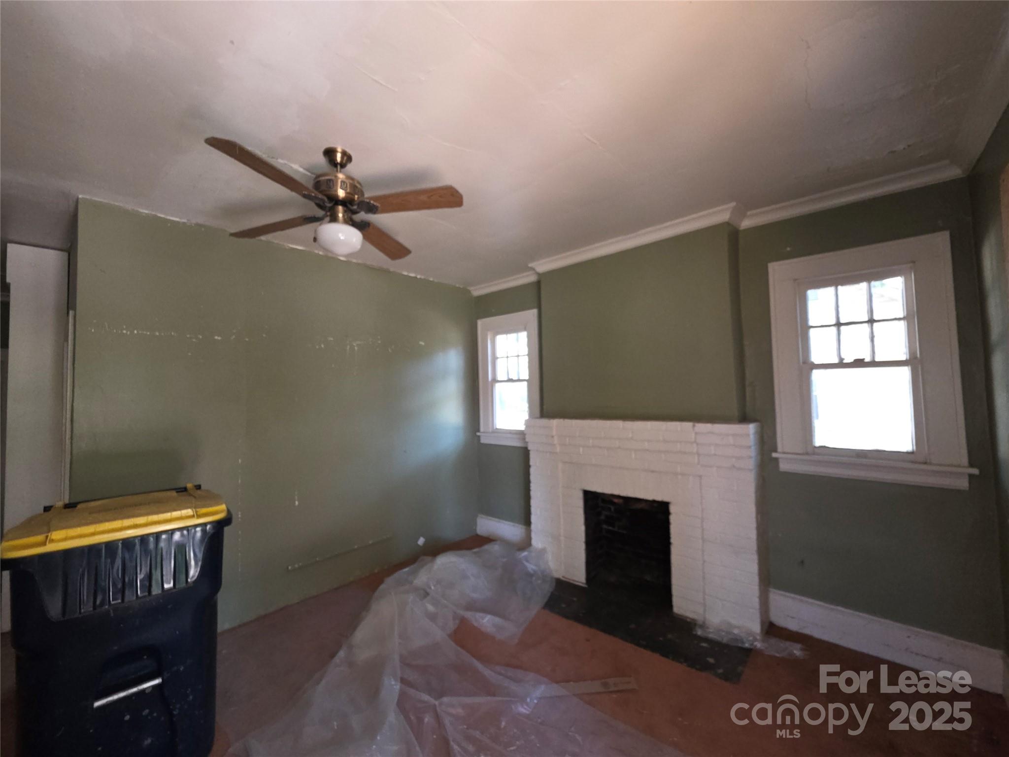 1323 The Plaza None Property Photo 7