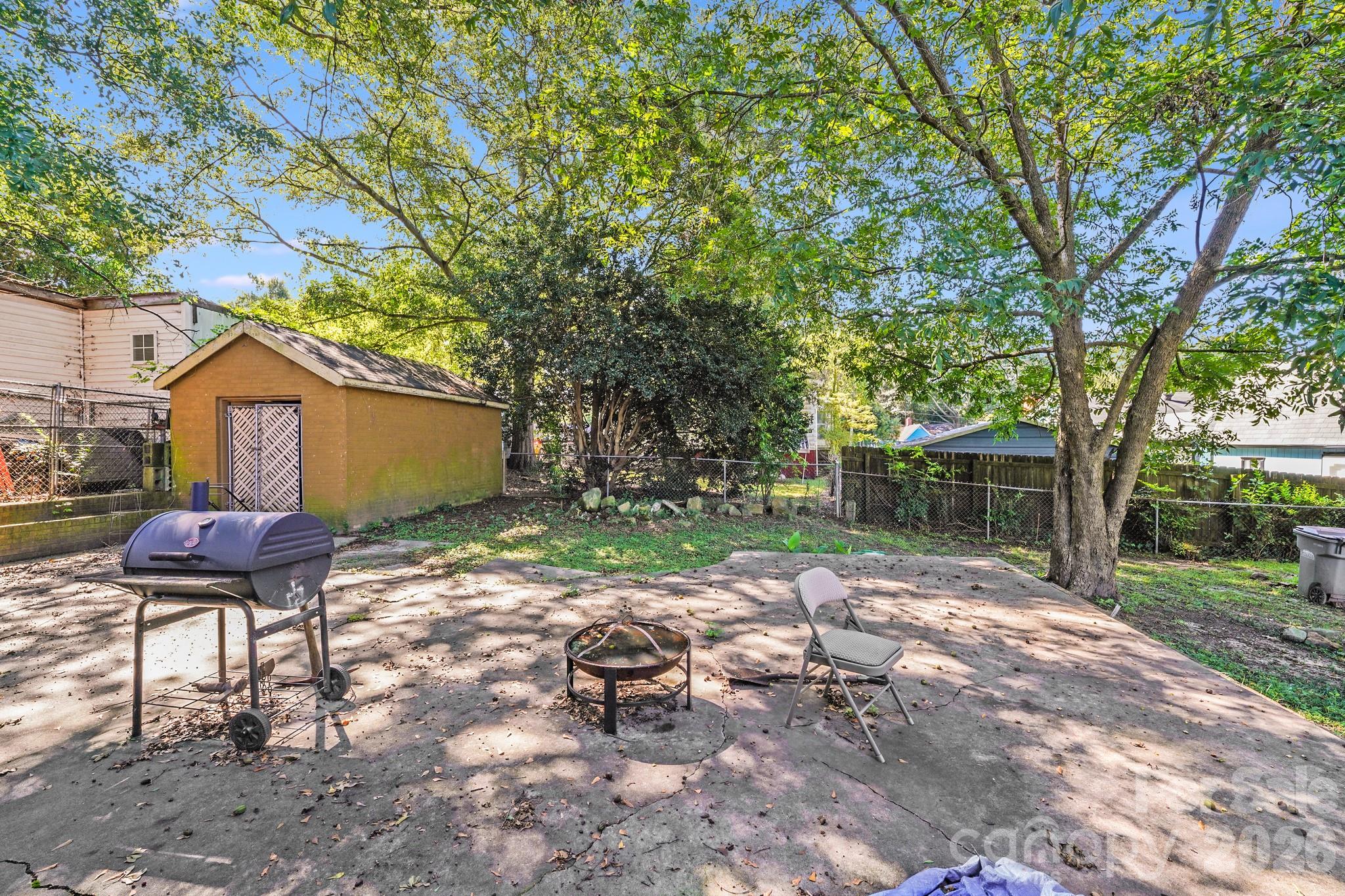 809 W Mauney Avenue Property Photo 27