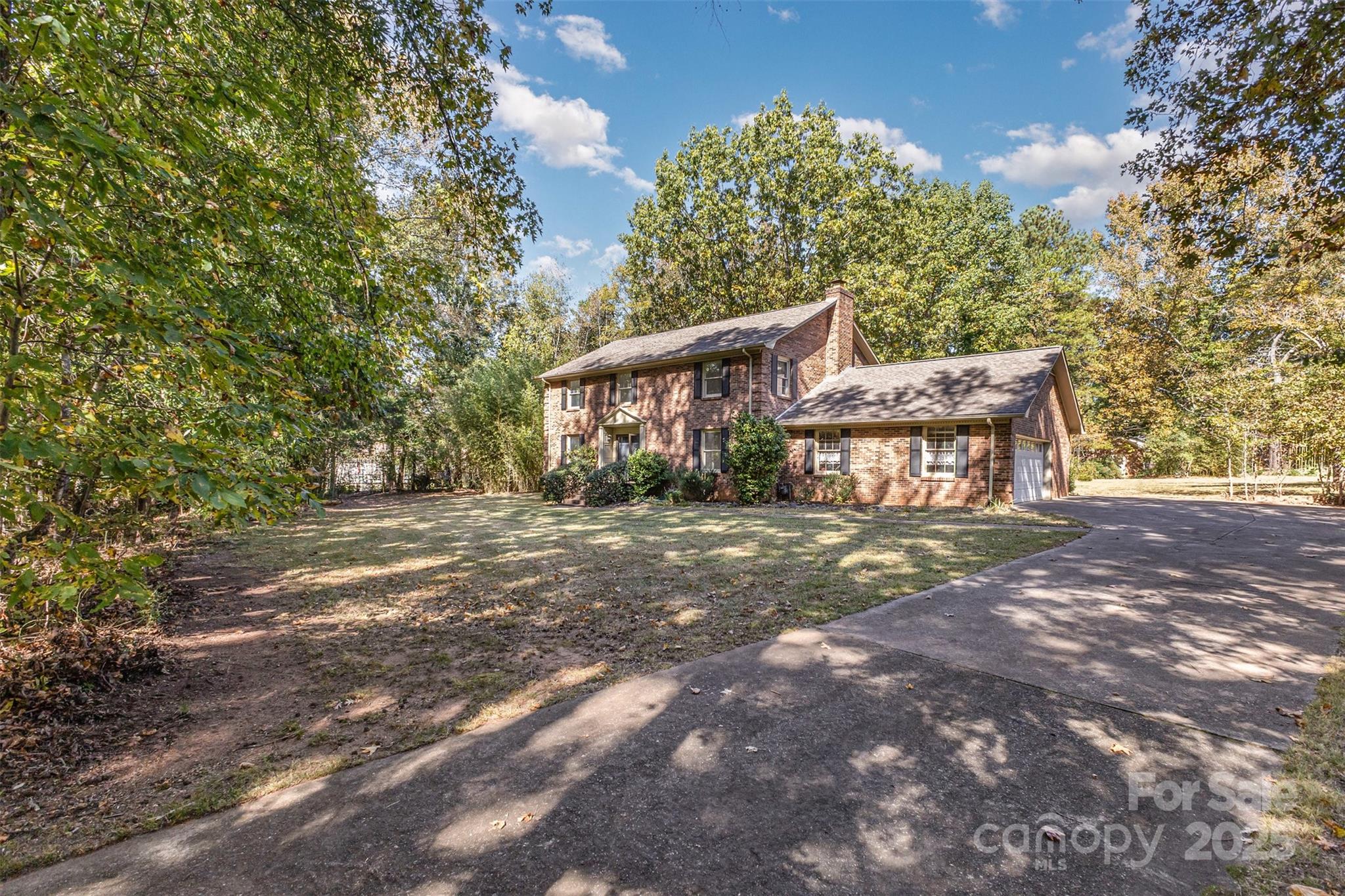 4529 Creemore Drive Property Photo 2