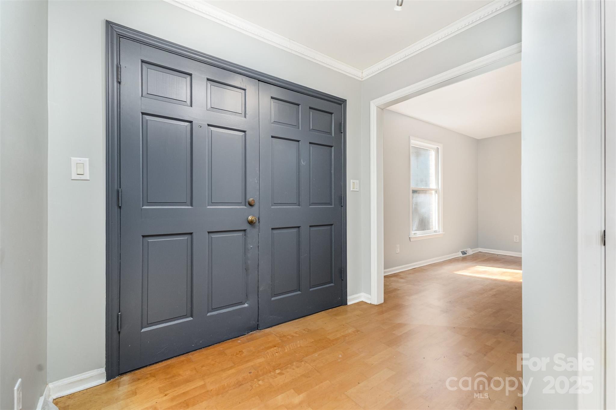 4529 Creemore Drive Property Photo 6