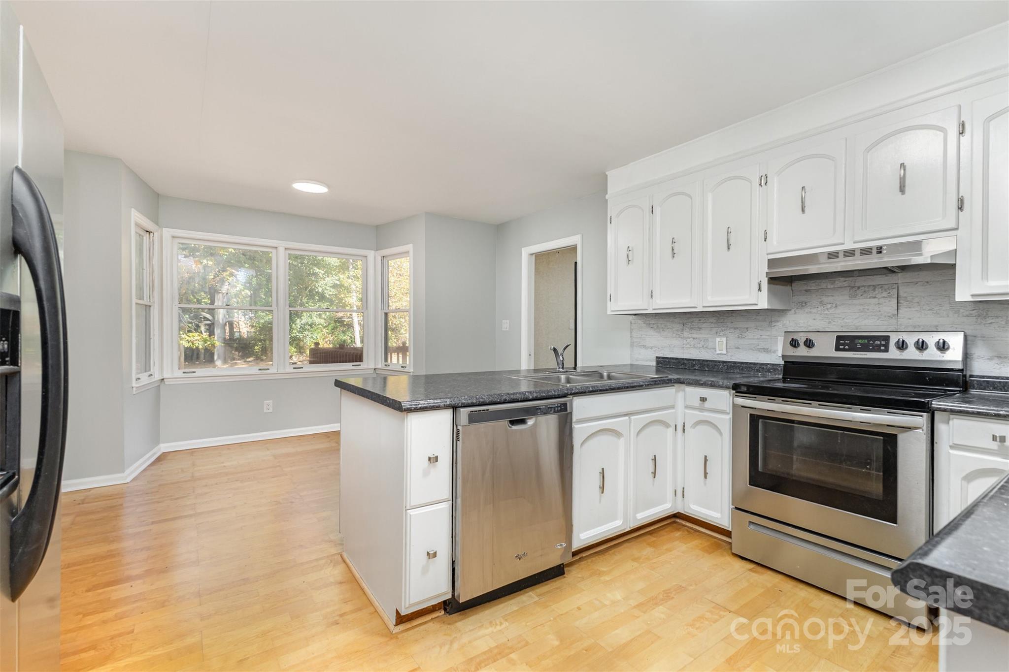 4529 Creemore Drive Property Photo 11
