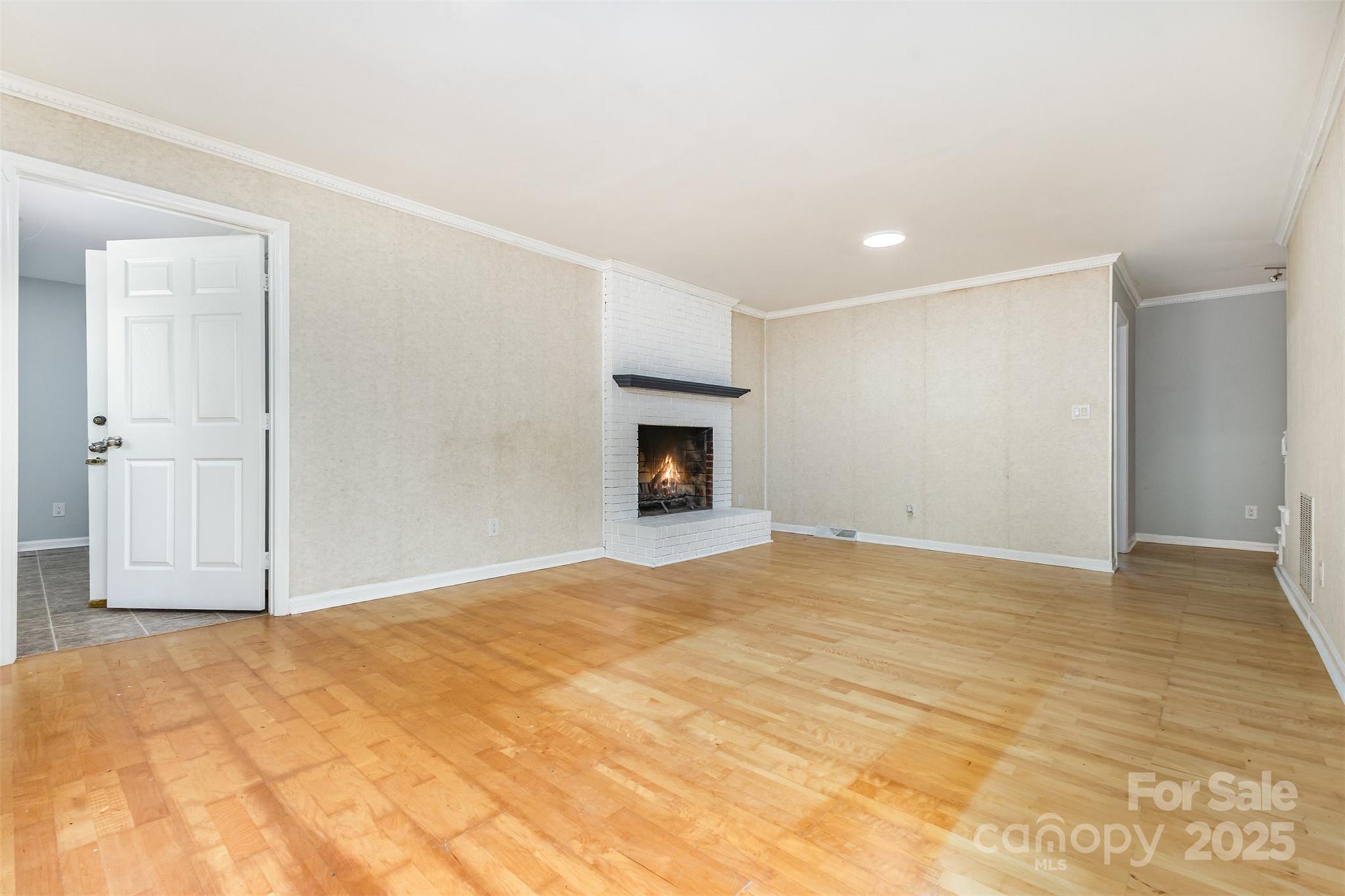 4529 Creemore Drive Property Photo 16