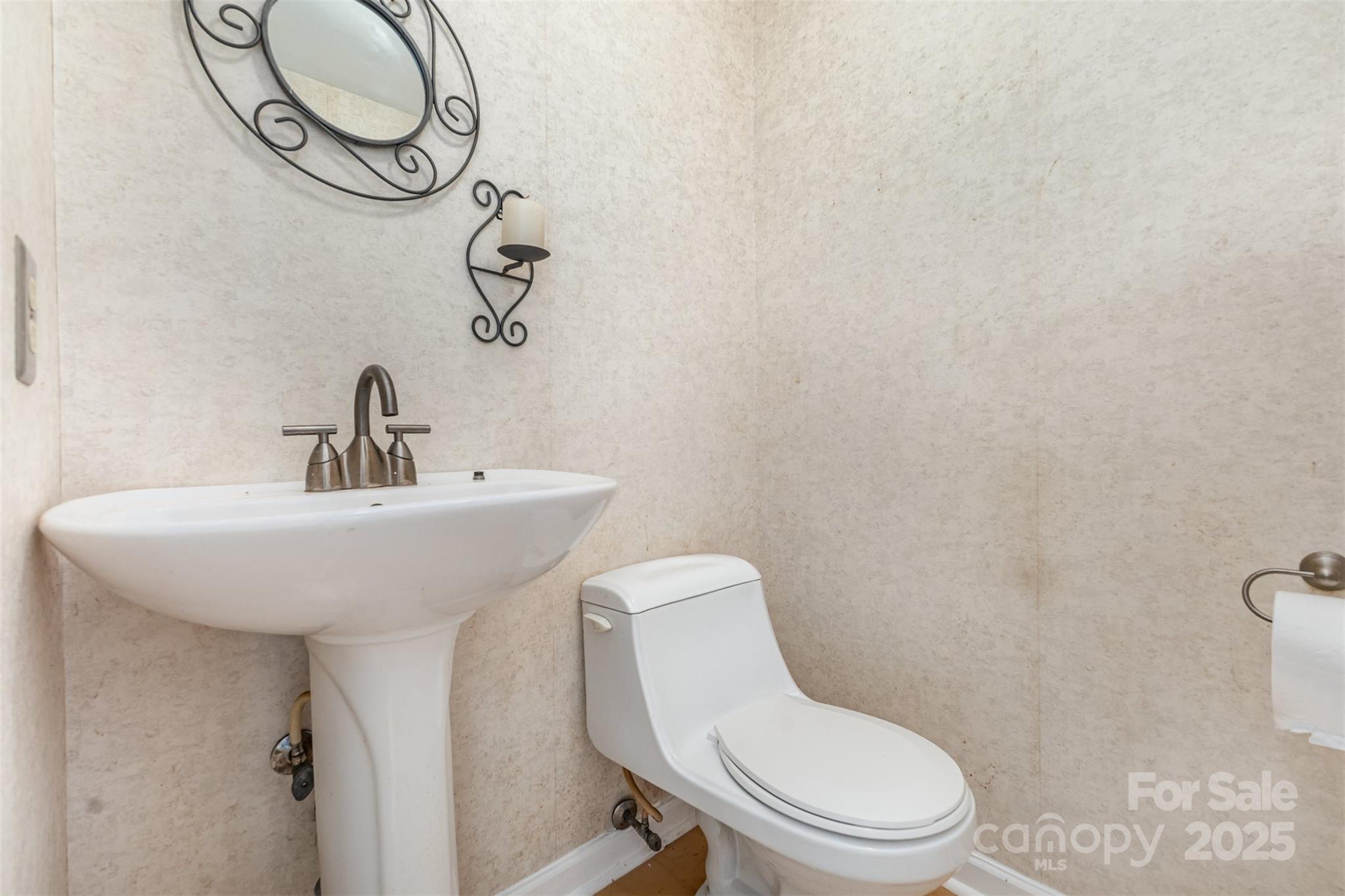 4529 Creemore Drive Property Photo 19