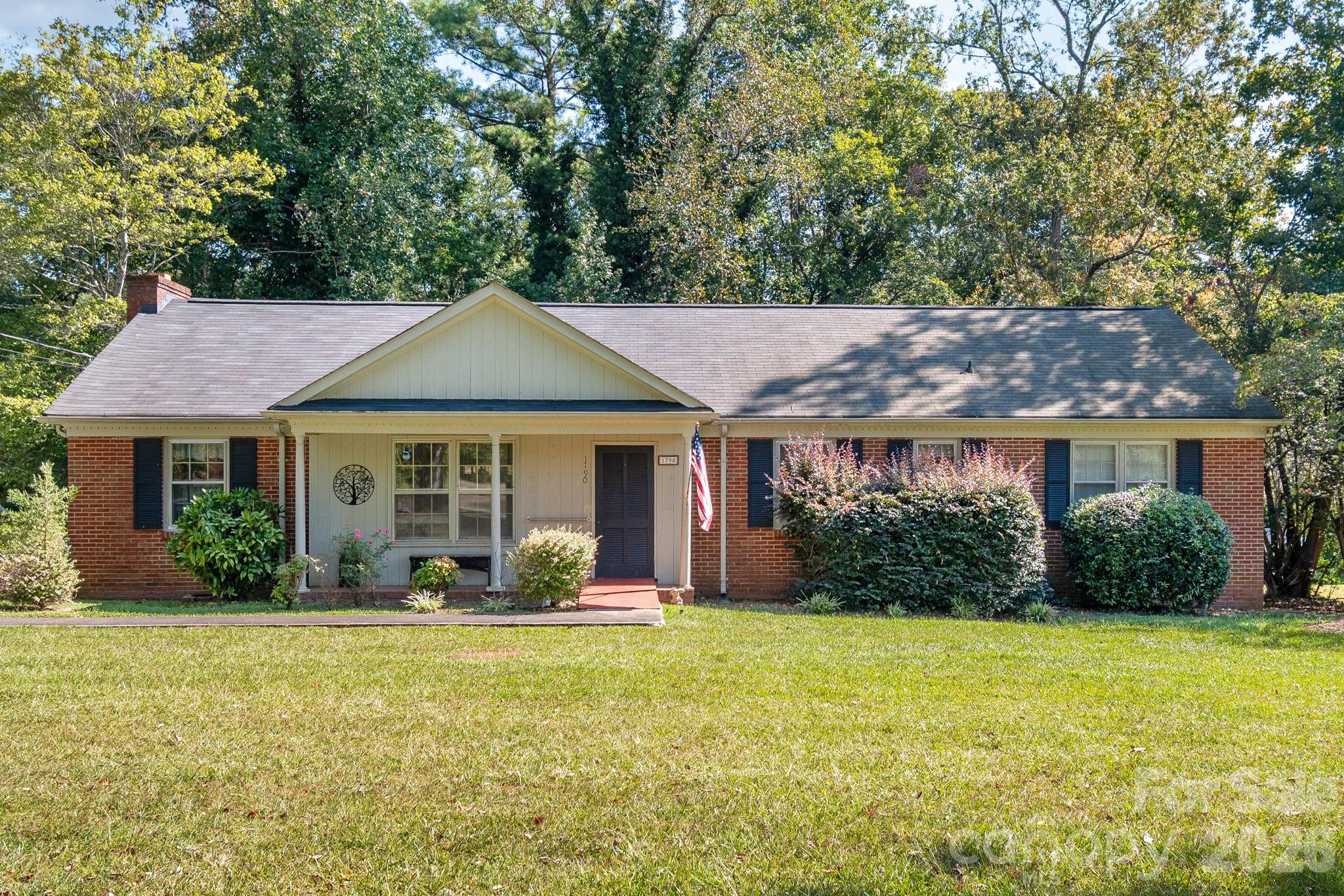 1790 Havenwood Drive Property Photo 3