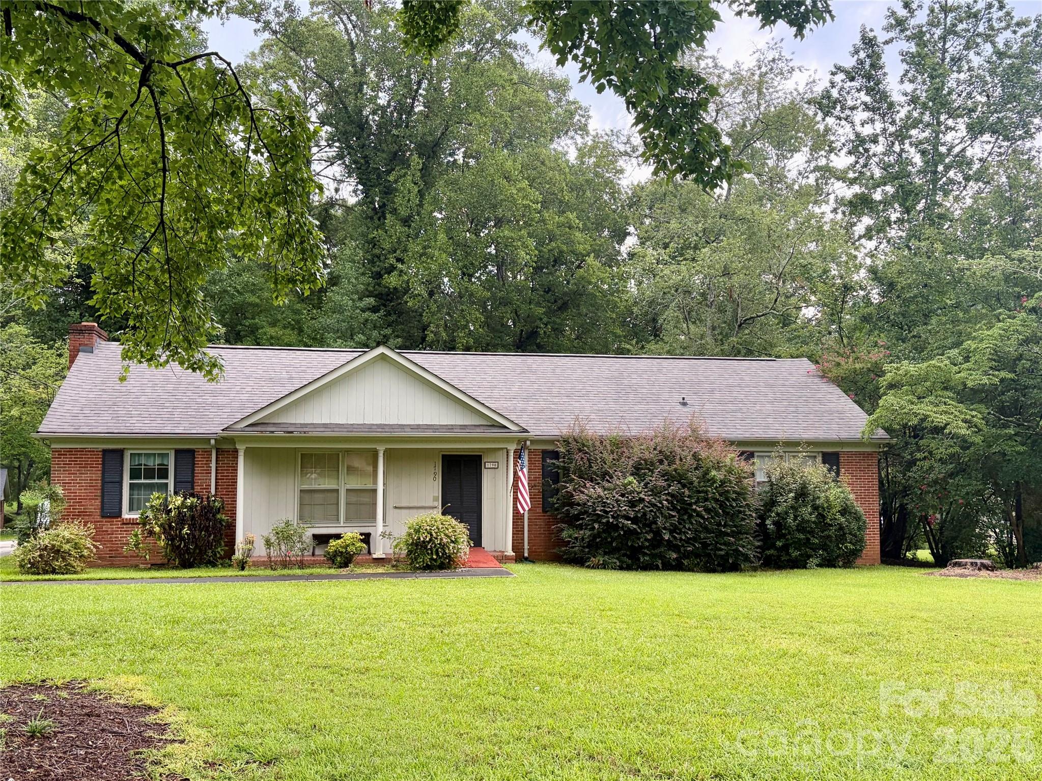 1790 Havenwood Drive Property Photo 4
