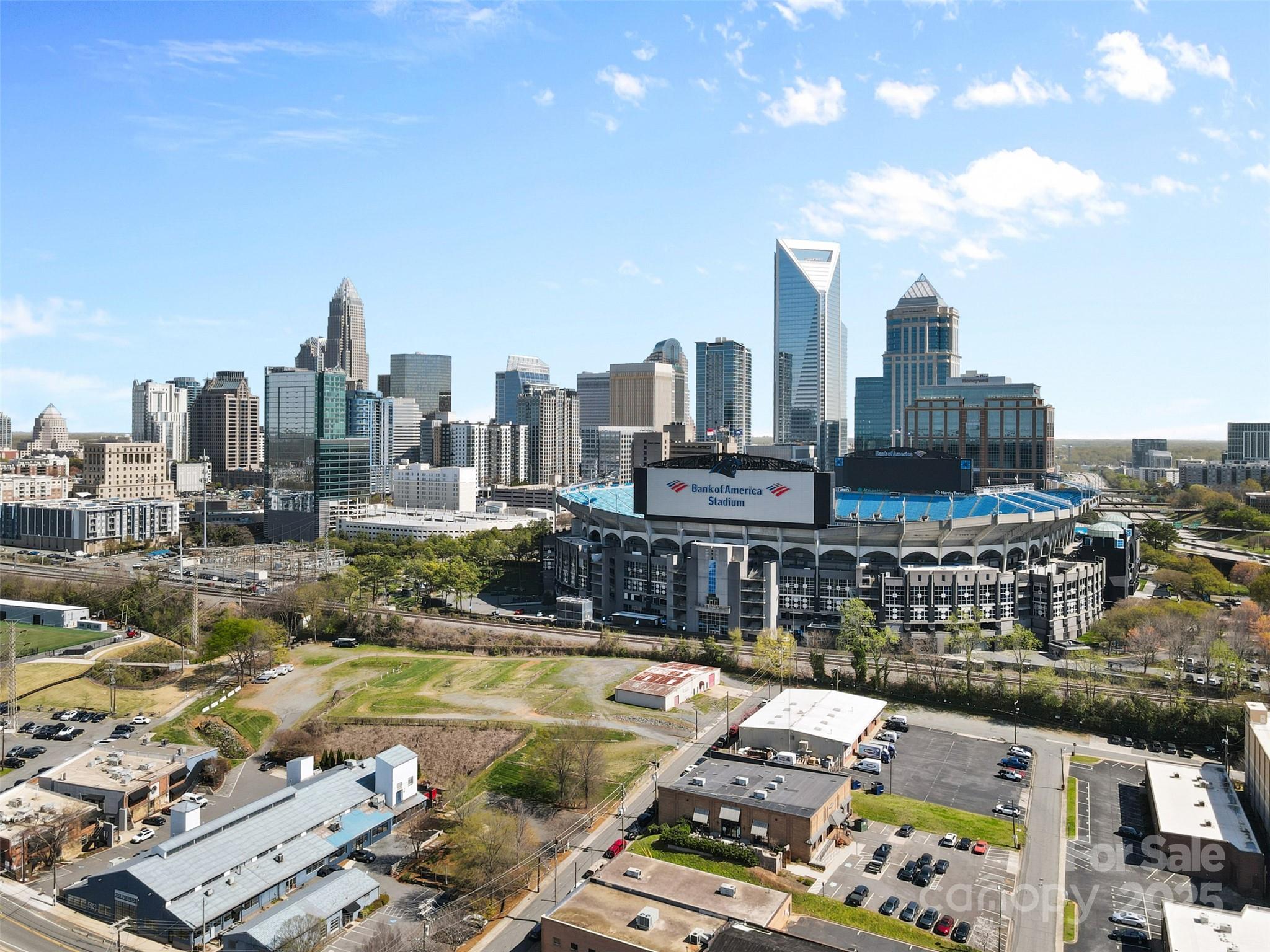 925 Westmere Avenue Property Photo 2