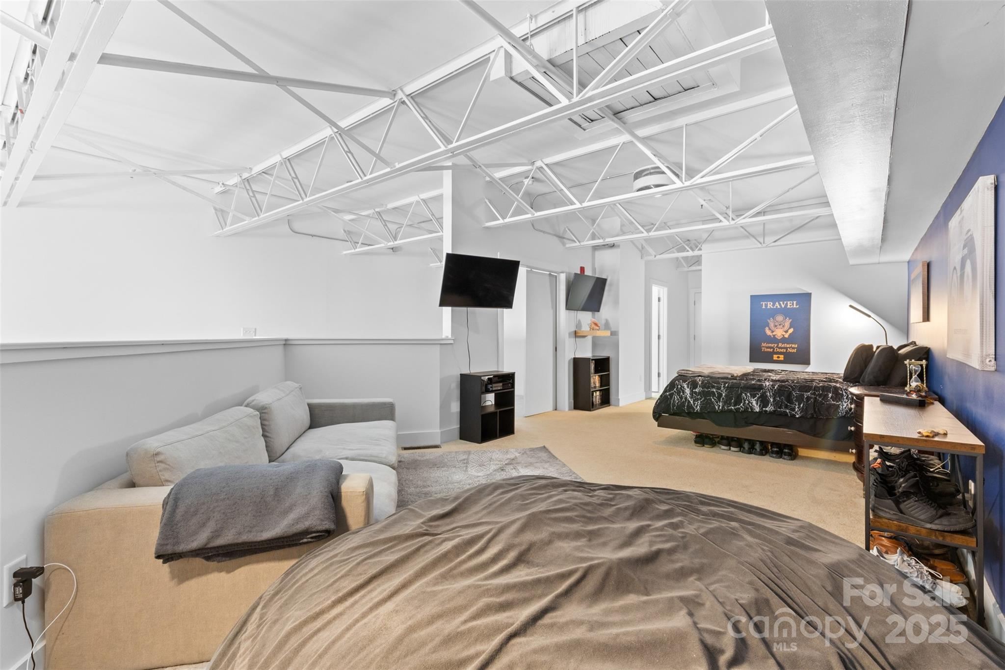 925 Westmere Avenue Property Photo 20