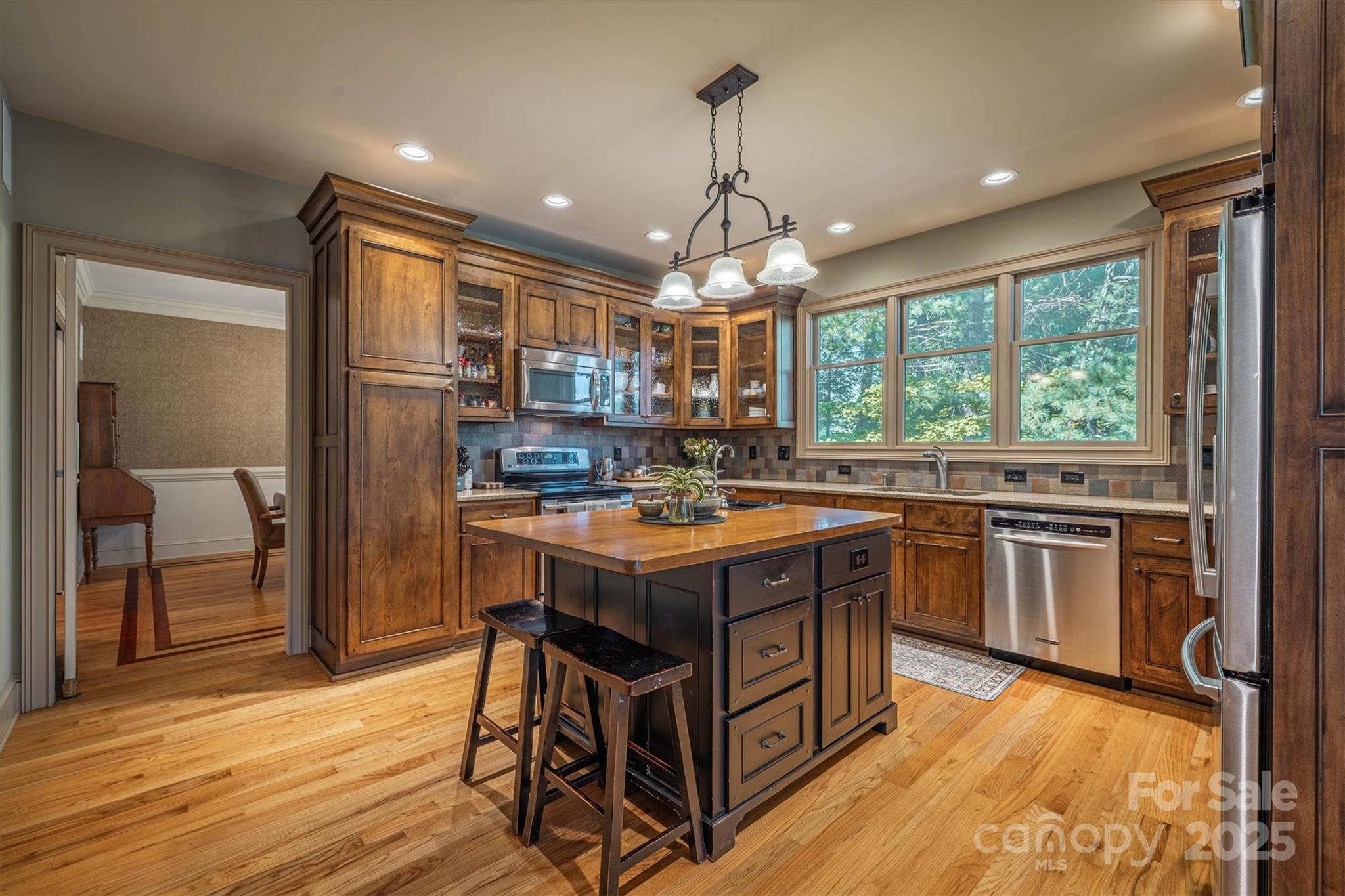 1831 Sandy Cove Drive Property Photo 20